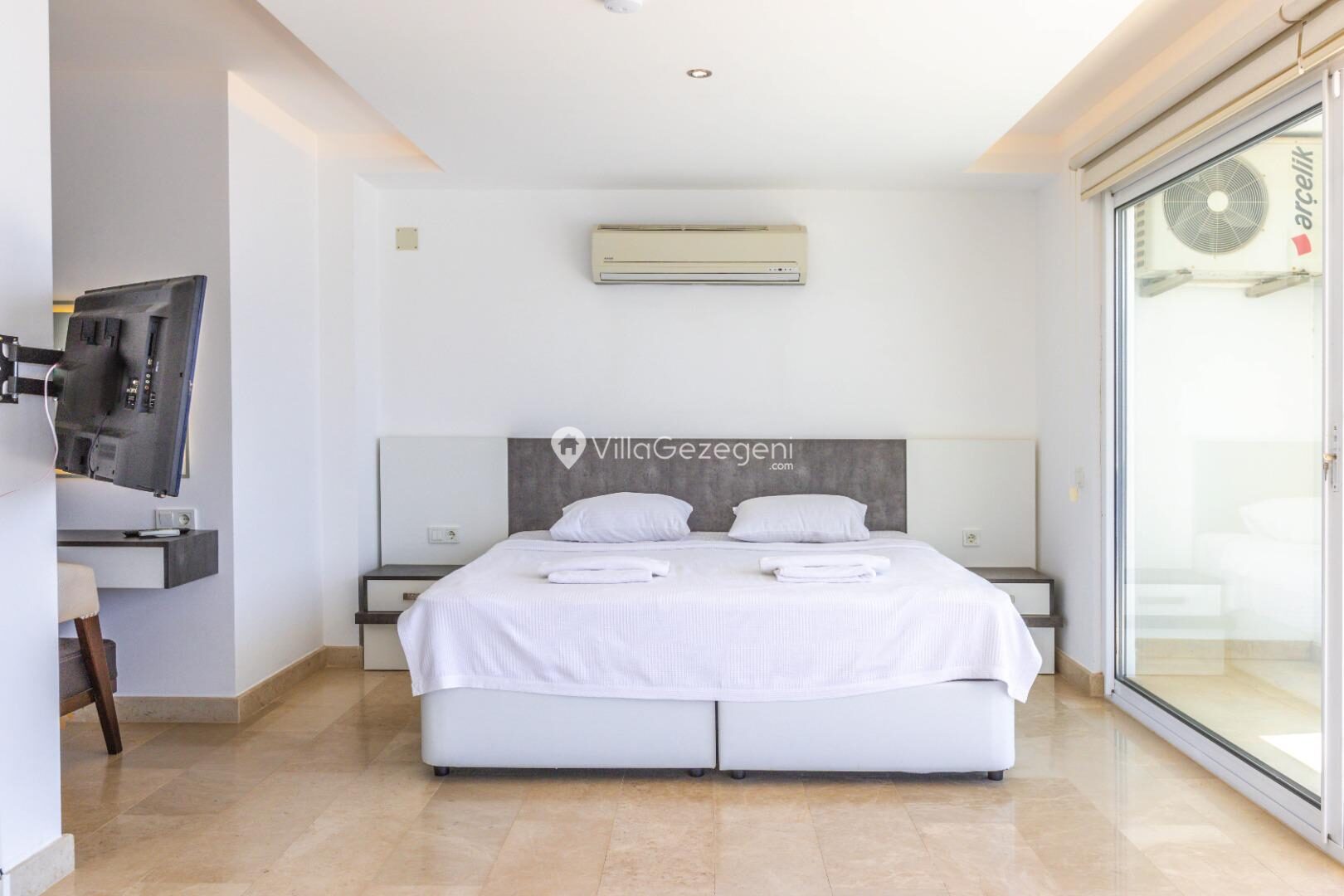 Villa Everes — 56