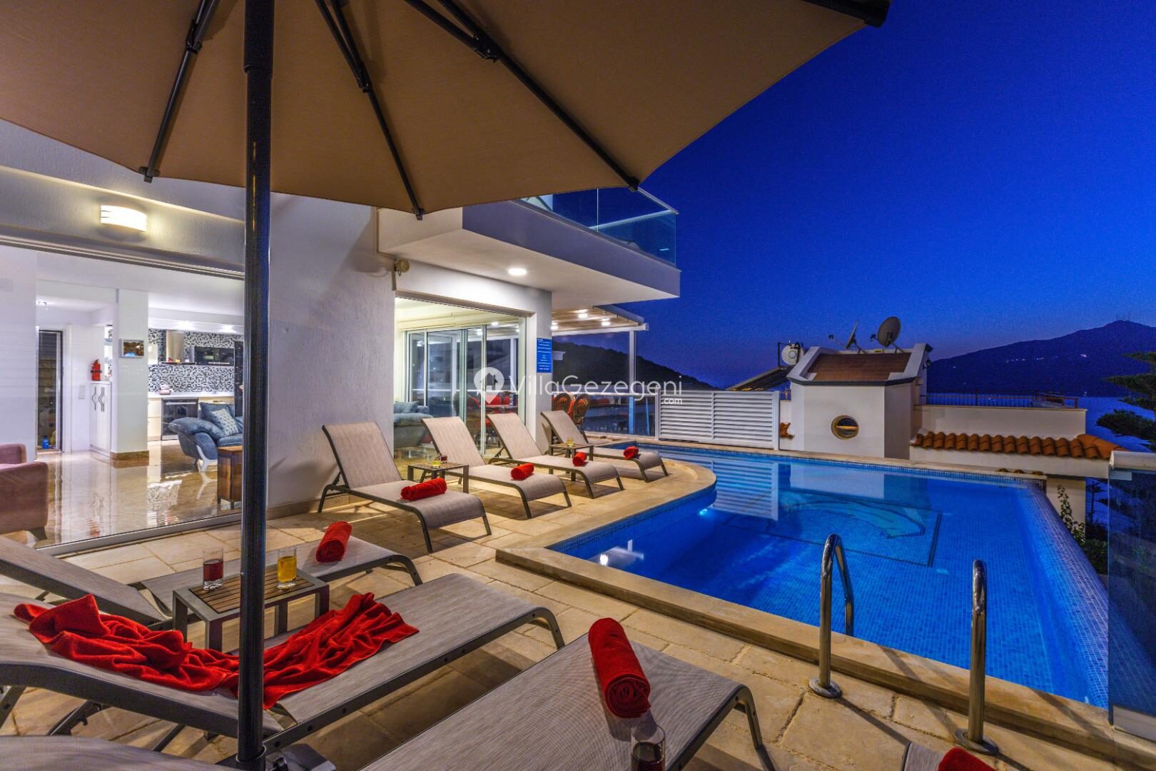 Villa Everes — 82