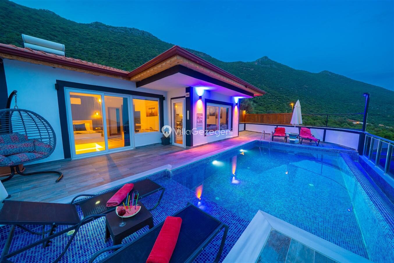 Villa Daylight — 1