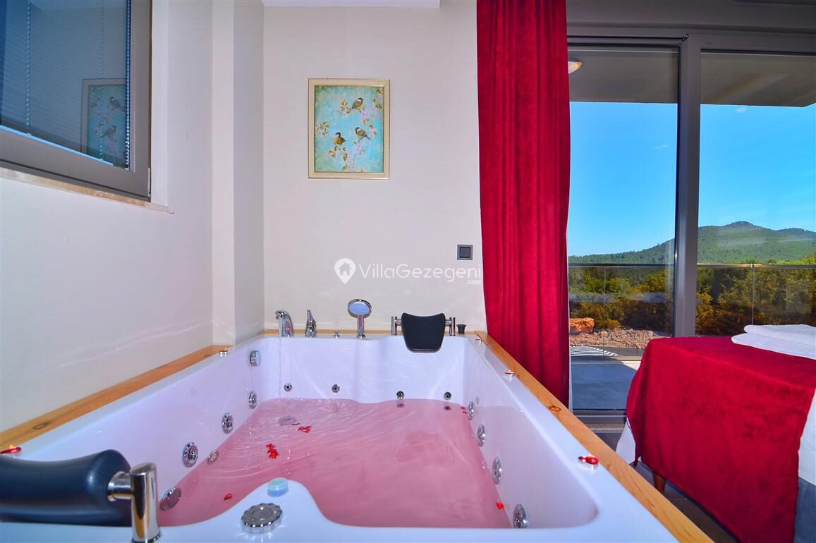 Villa Taliam – Çukurbağ kiralık villa