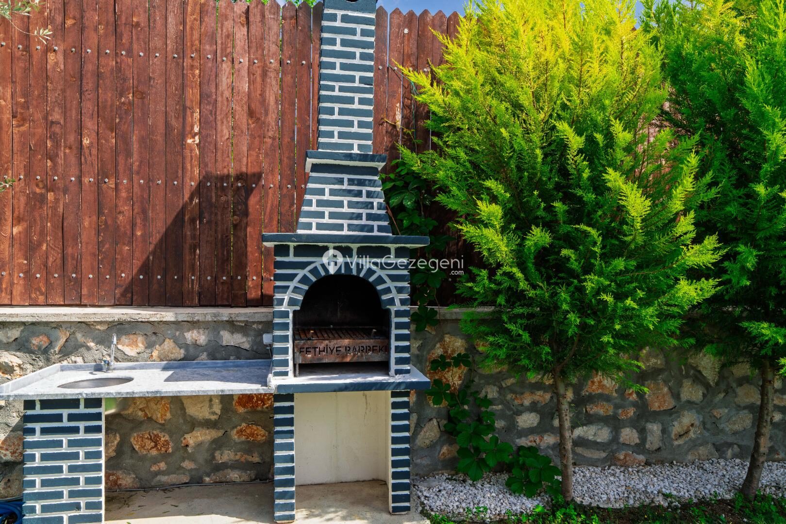 Villa Elena 1 — 40