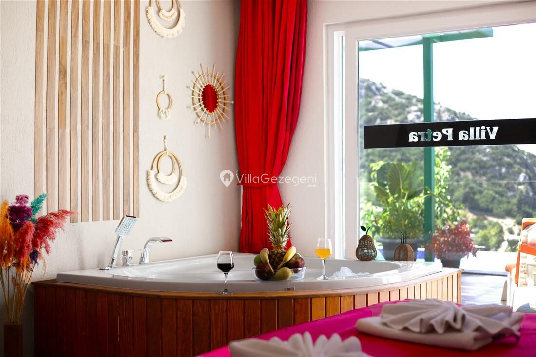 Villa Petra — 41