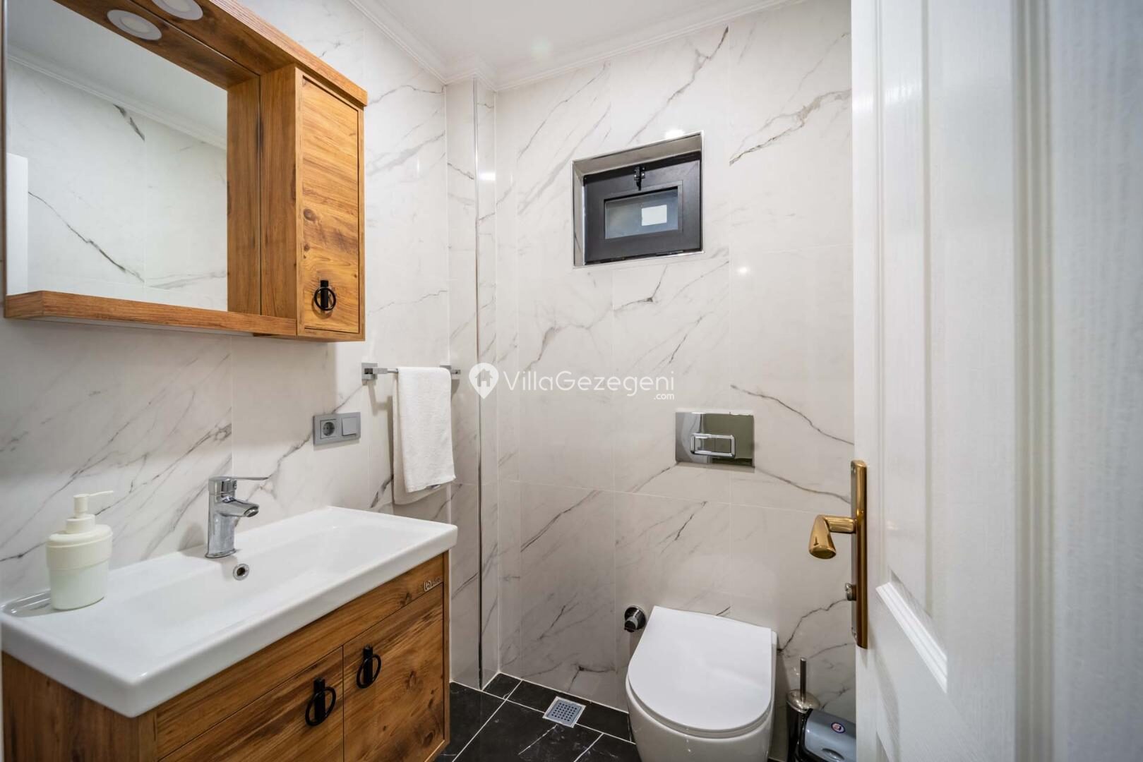 Villa Ediz Kördere Banyo 2 – Kördere kiralık villa