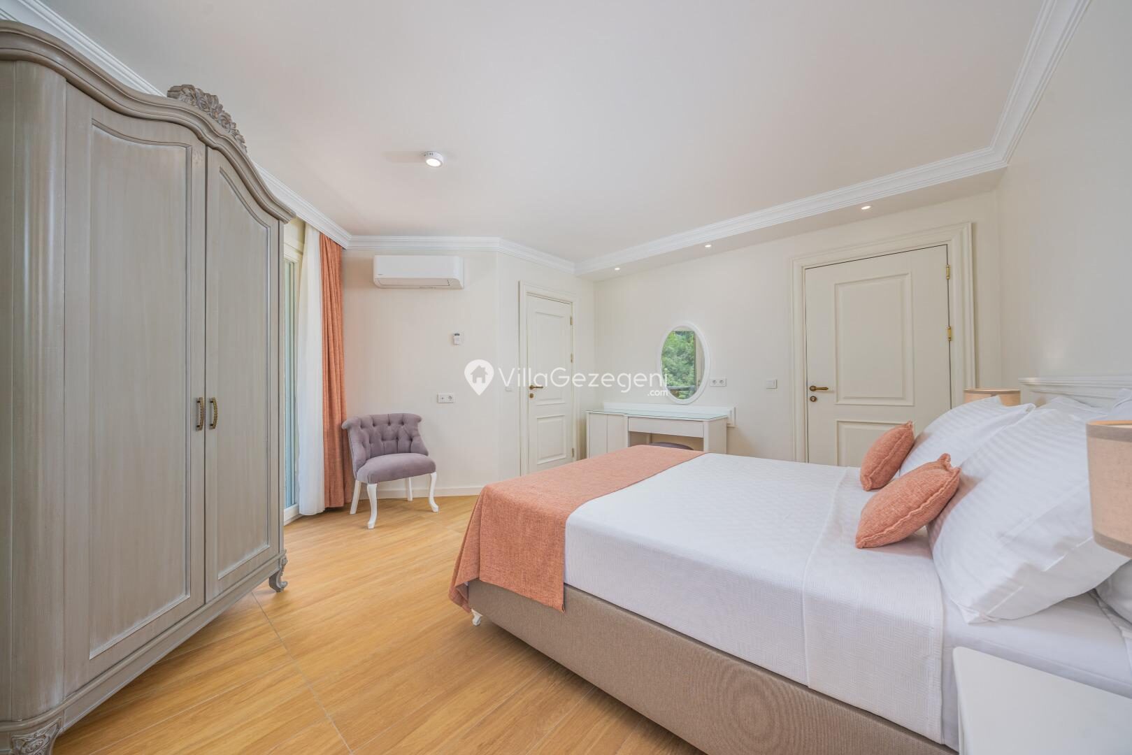 Villa Grande — 70