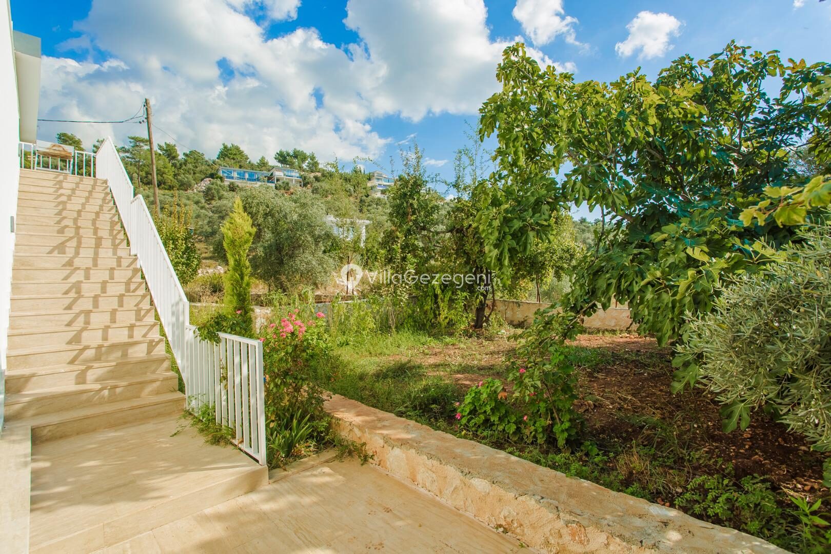 Villa Esin Üzümlü — 12