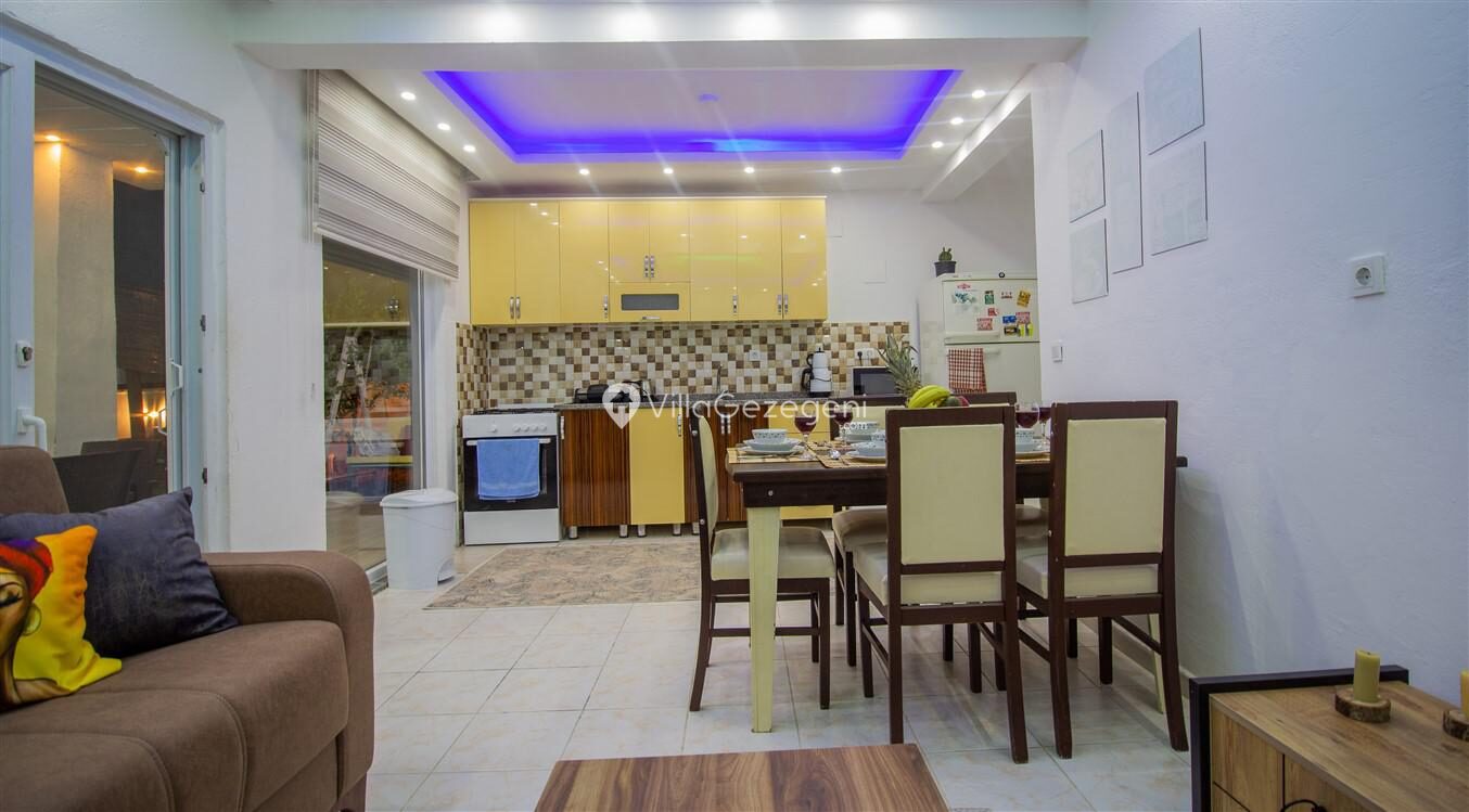 Villa Capital — 47