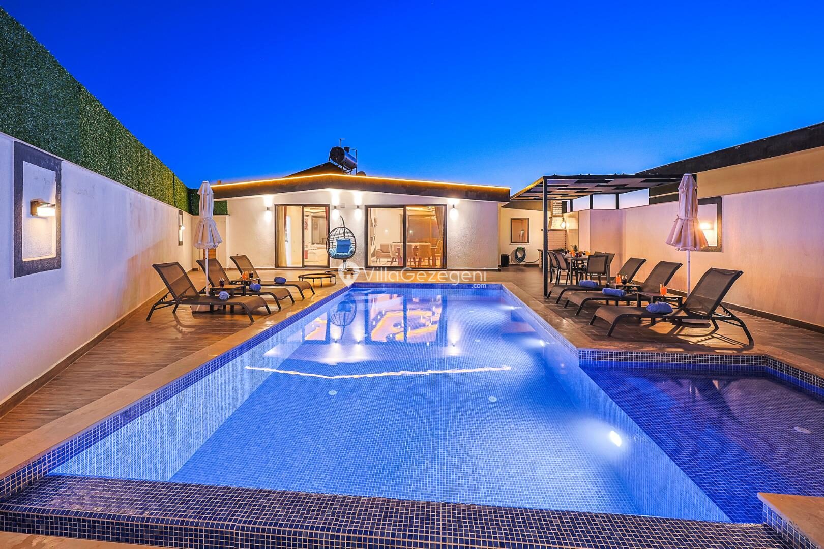 Villa Sidelya — 1