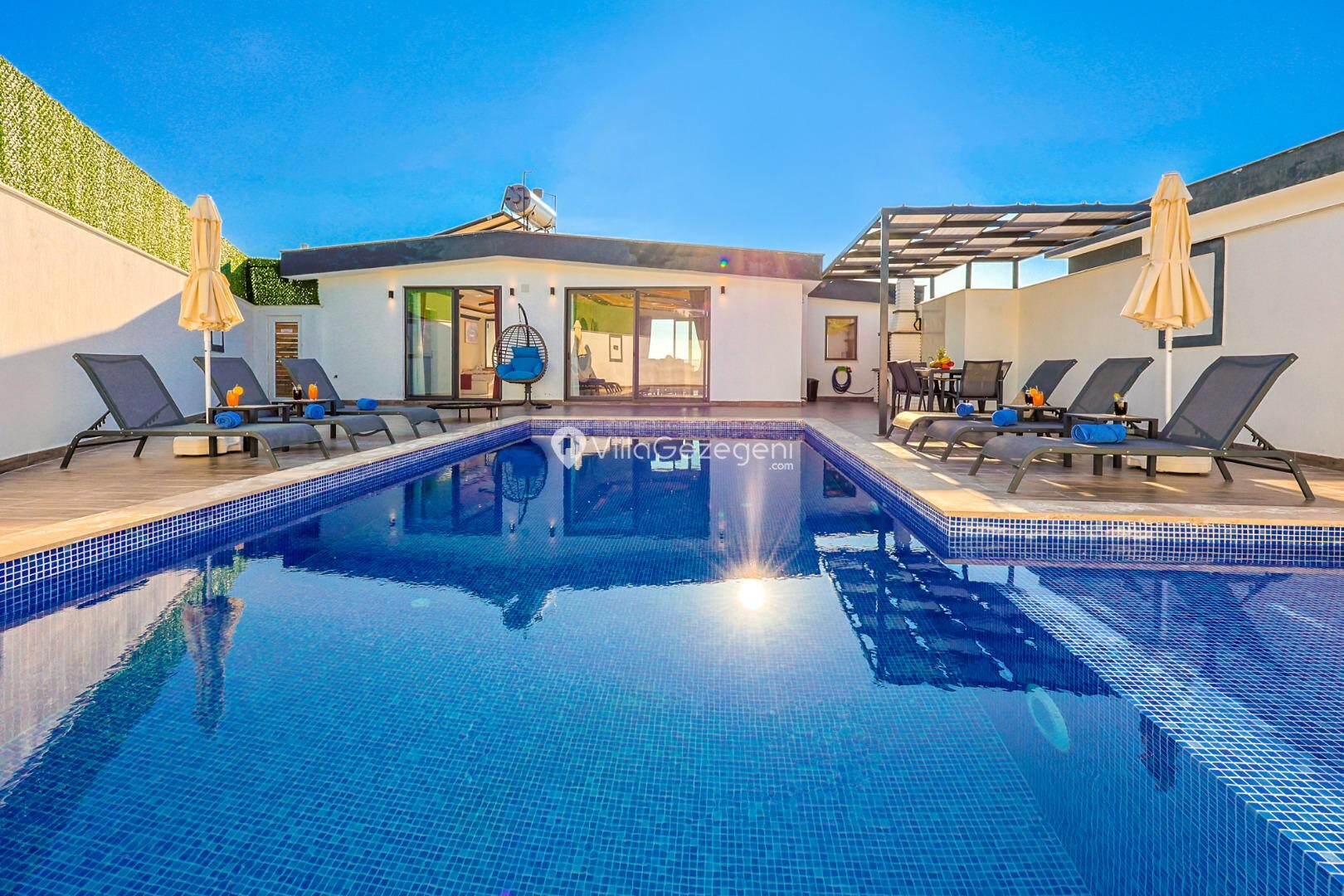 Villa Sidelya — 4
