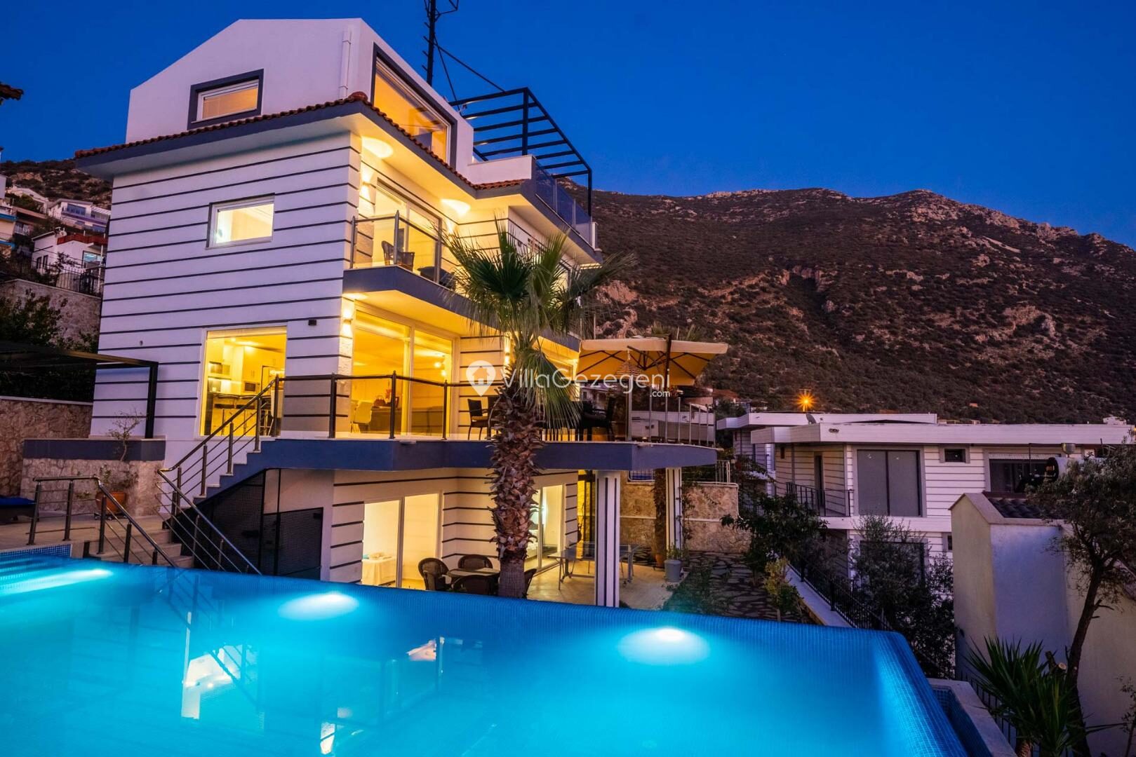 Villa İn The Sky — 1