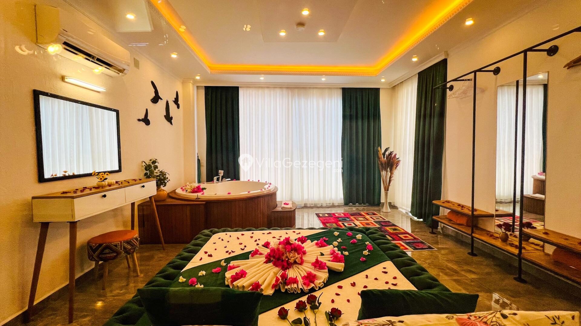 Villa Lantana — 26