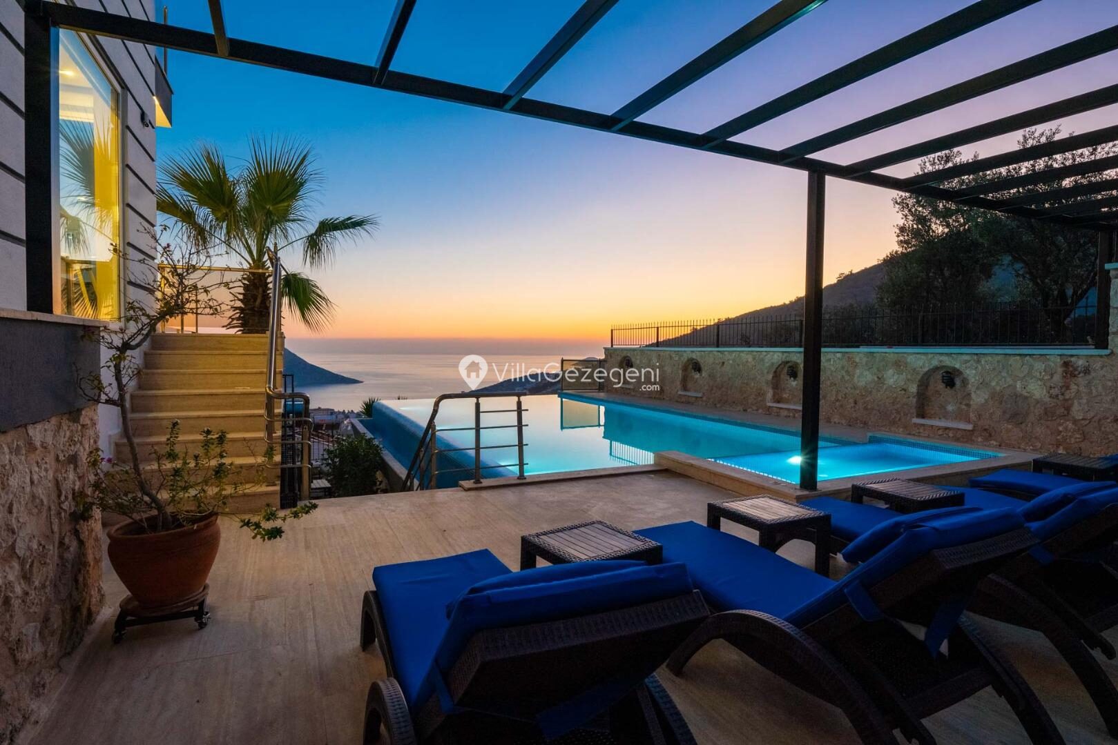 Villa İn The Sky — 73