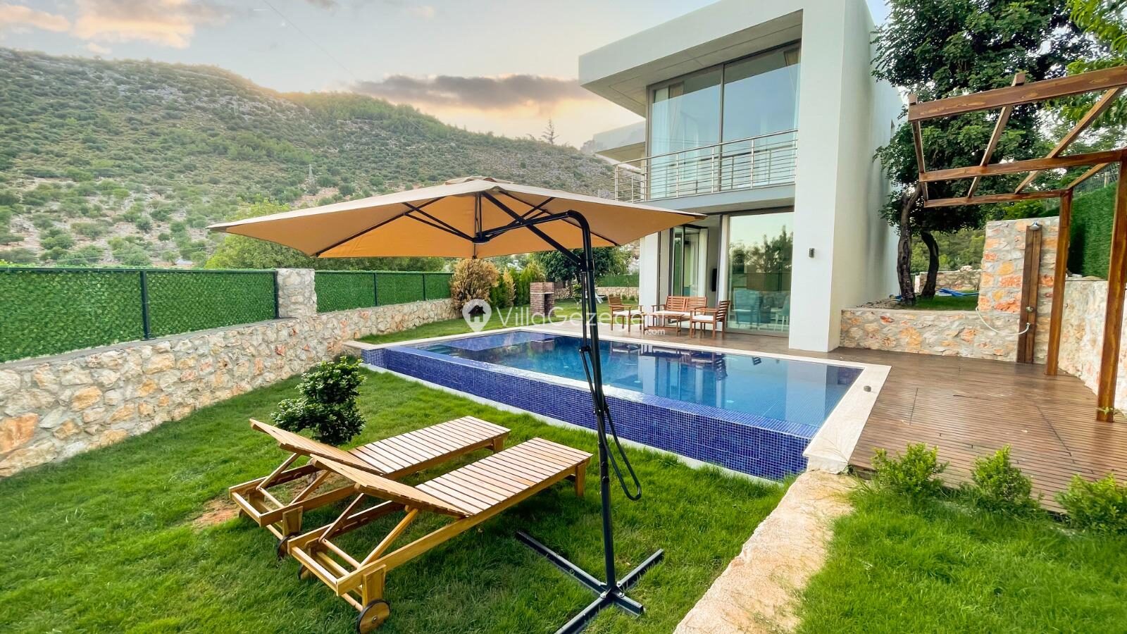 Villa Finike — 3
