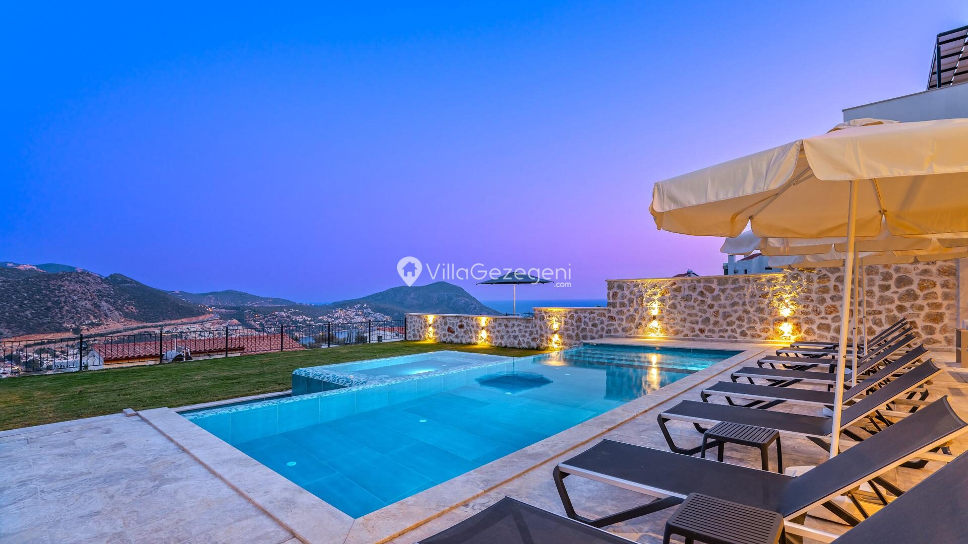 Villa Lion — 24