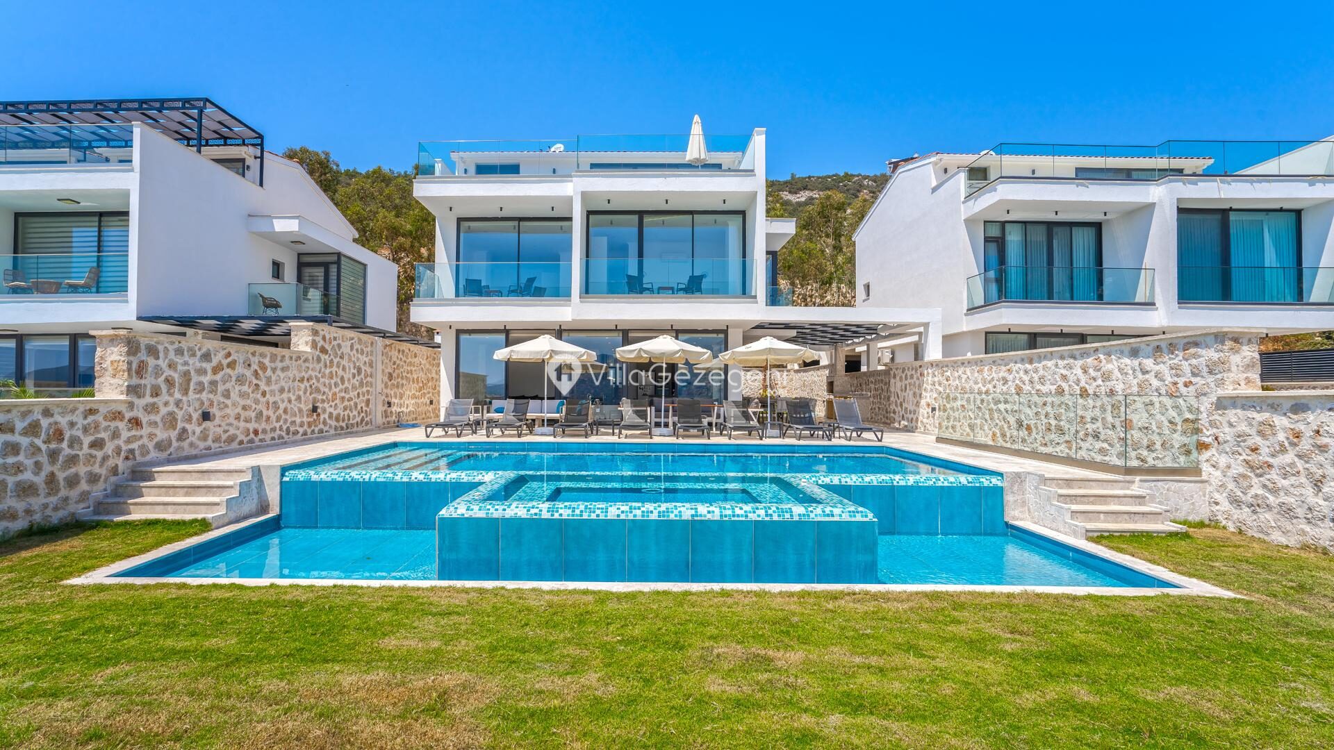 Villa Lion — 25