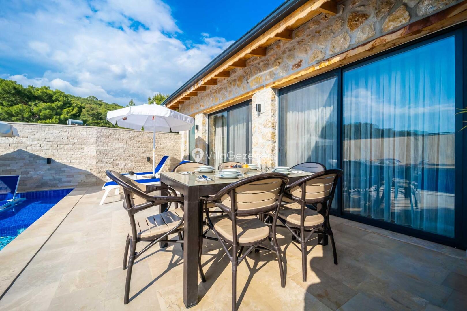 Villa Anemon 3 — 4