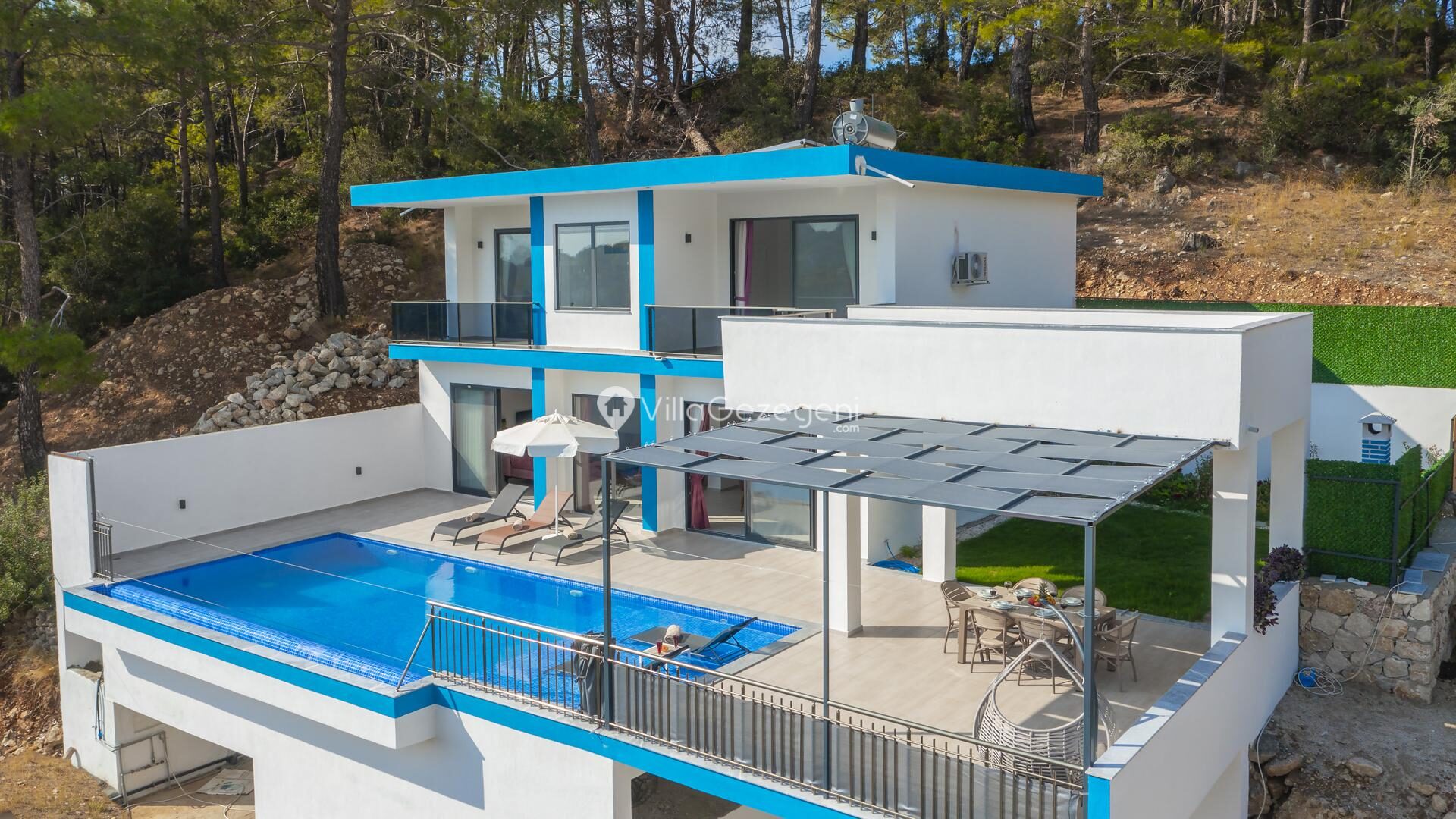 Villa Bozo 2 — 40