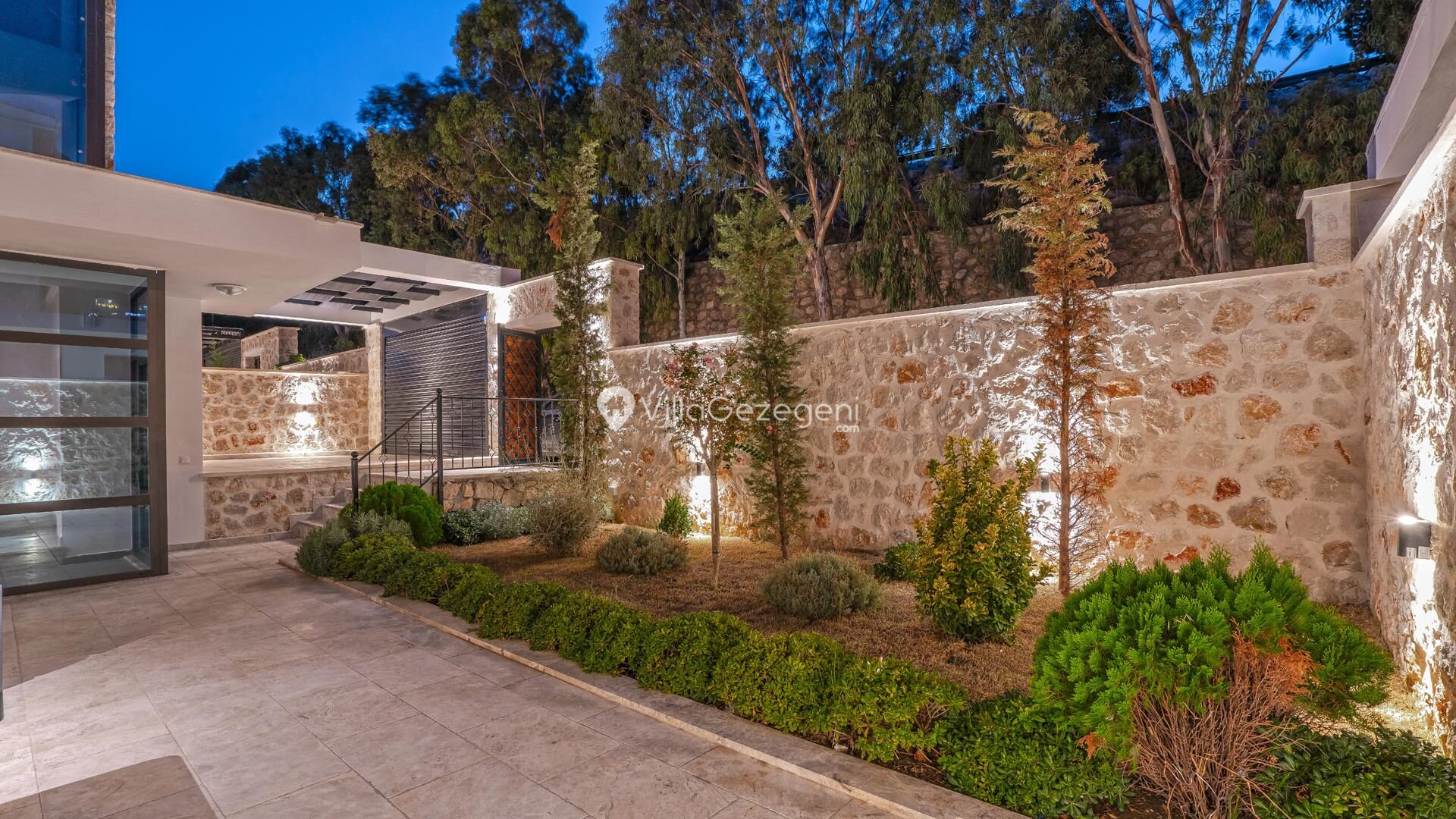 Villa Lion — 37