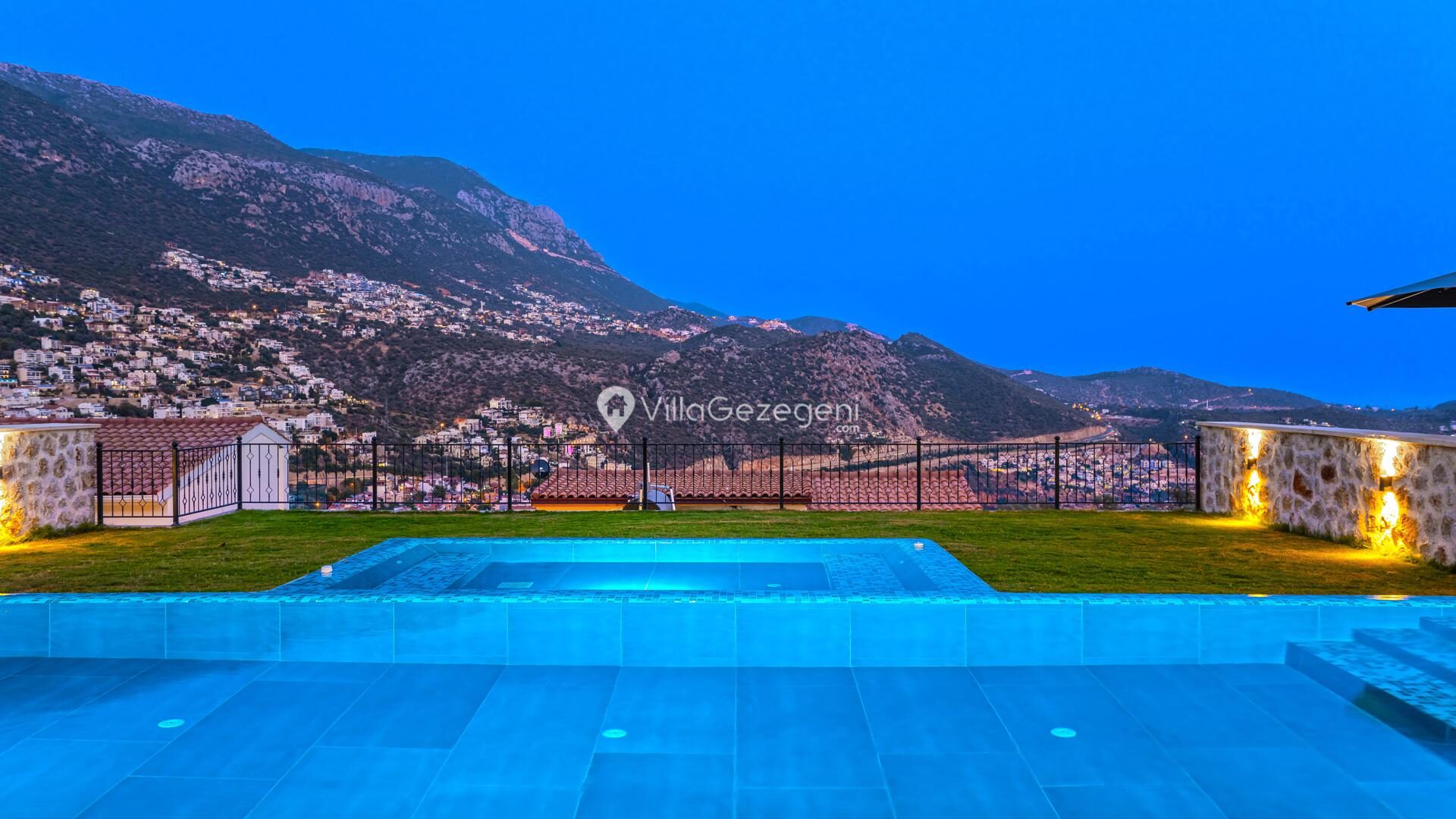 Villa Lion — 52