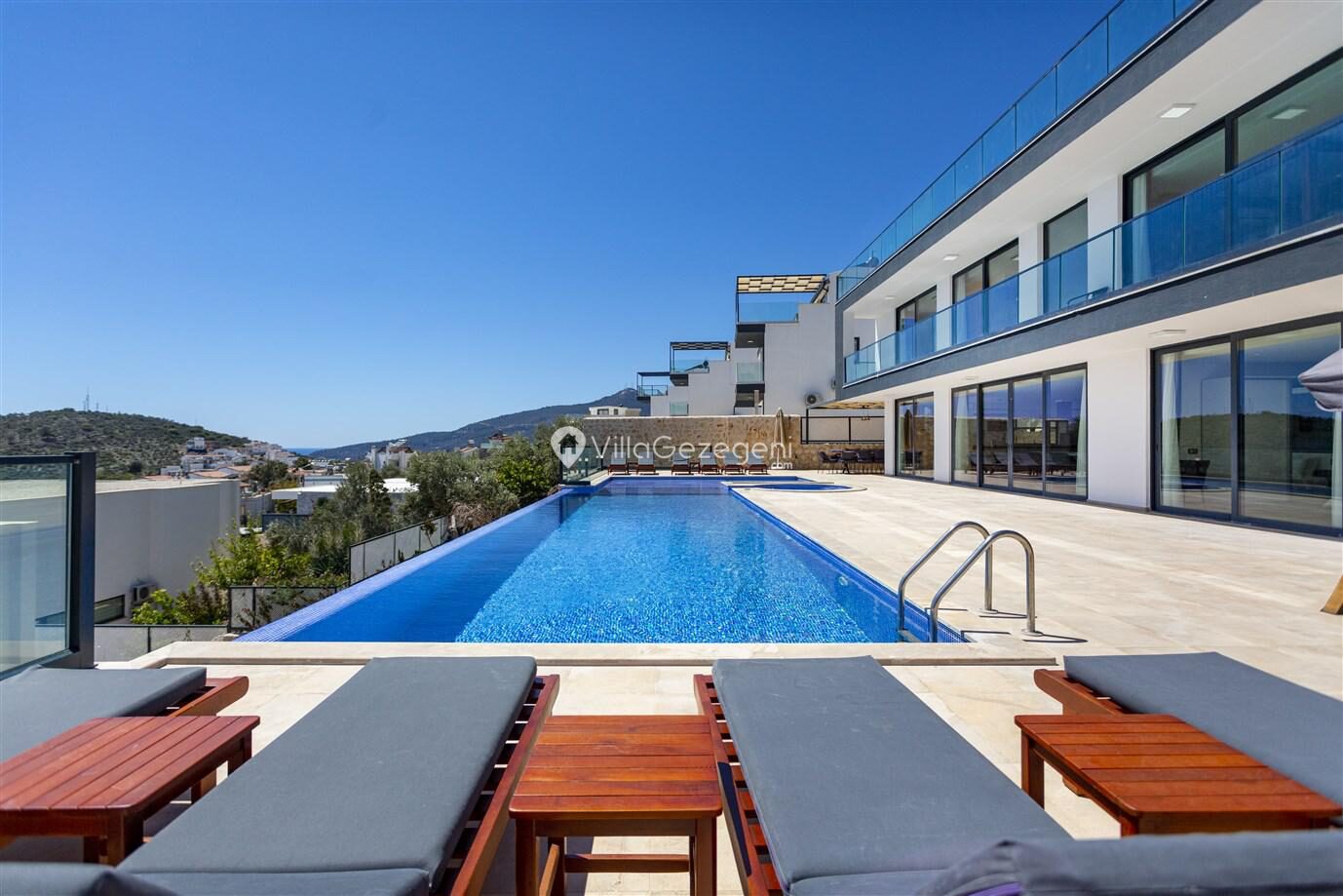 Villa Tigra — 8