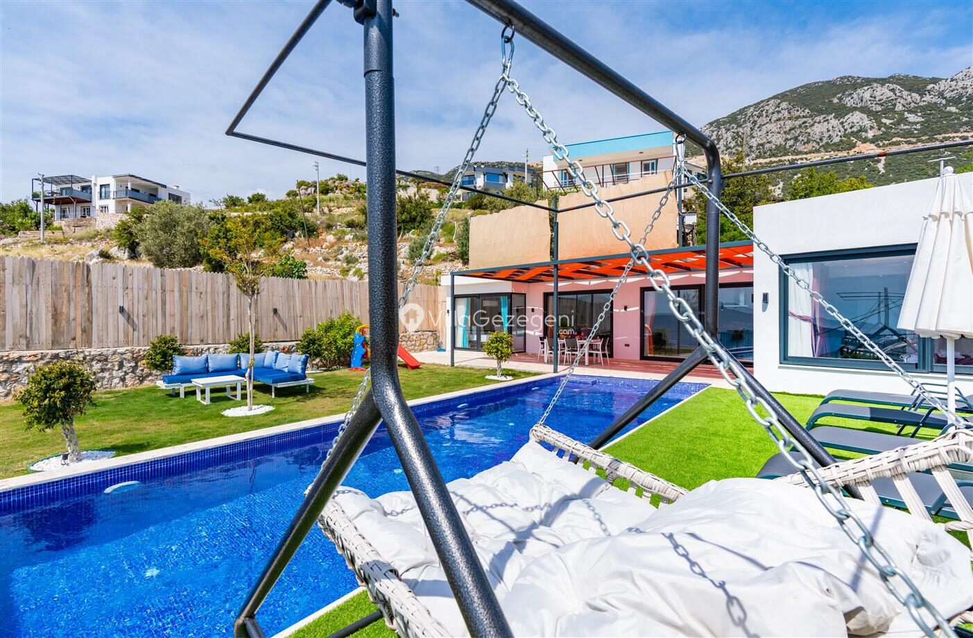Villa Onbaşı – Kördere kiralık villa