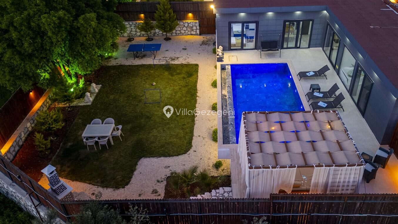 Villa Loçka — 15