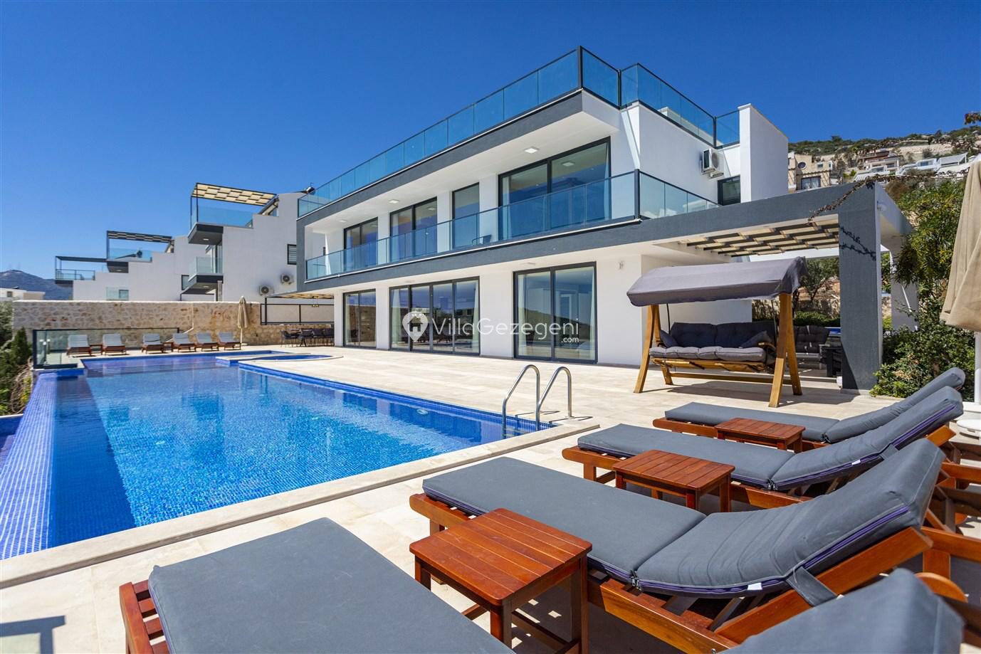 Villa Tigra — 18
