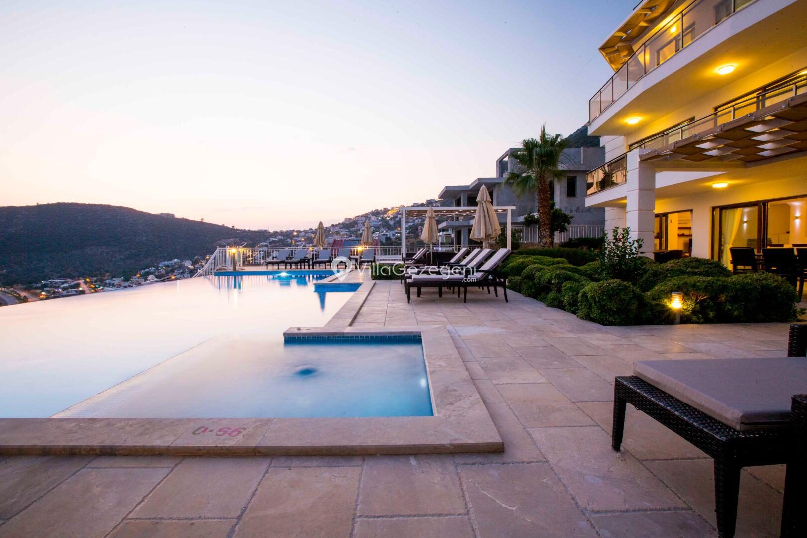 Villa Falcon Lodge — 37