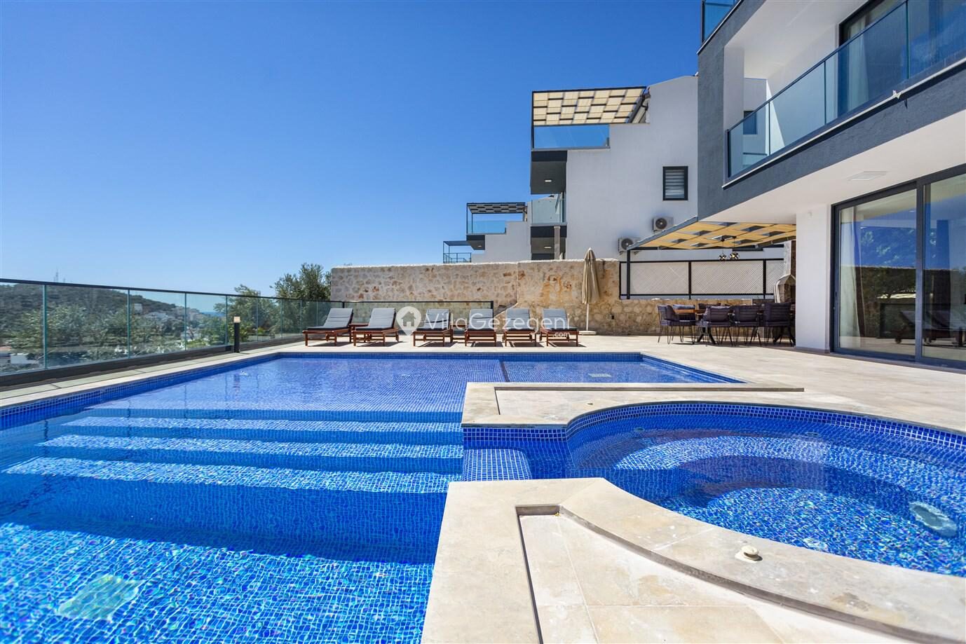 Villa Tigra — 25