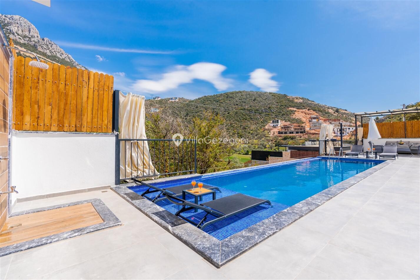Villa Mister — 19
