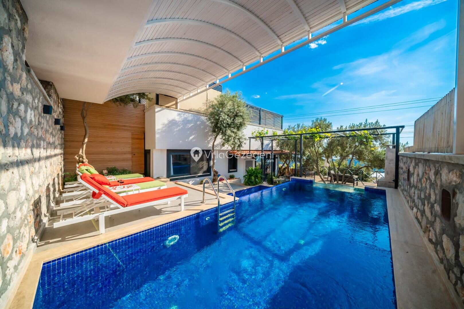 Villa Therapy Aqua — 1