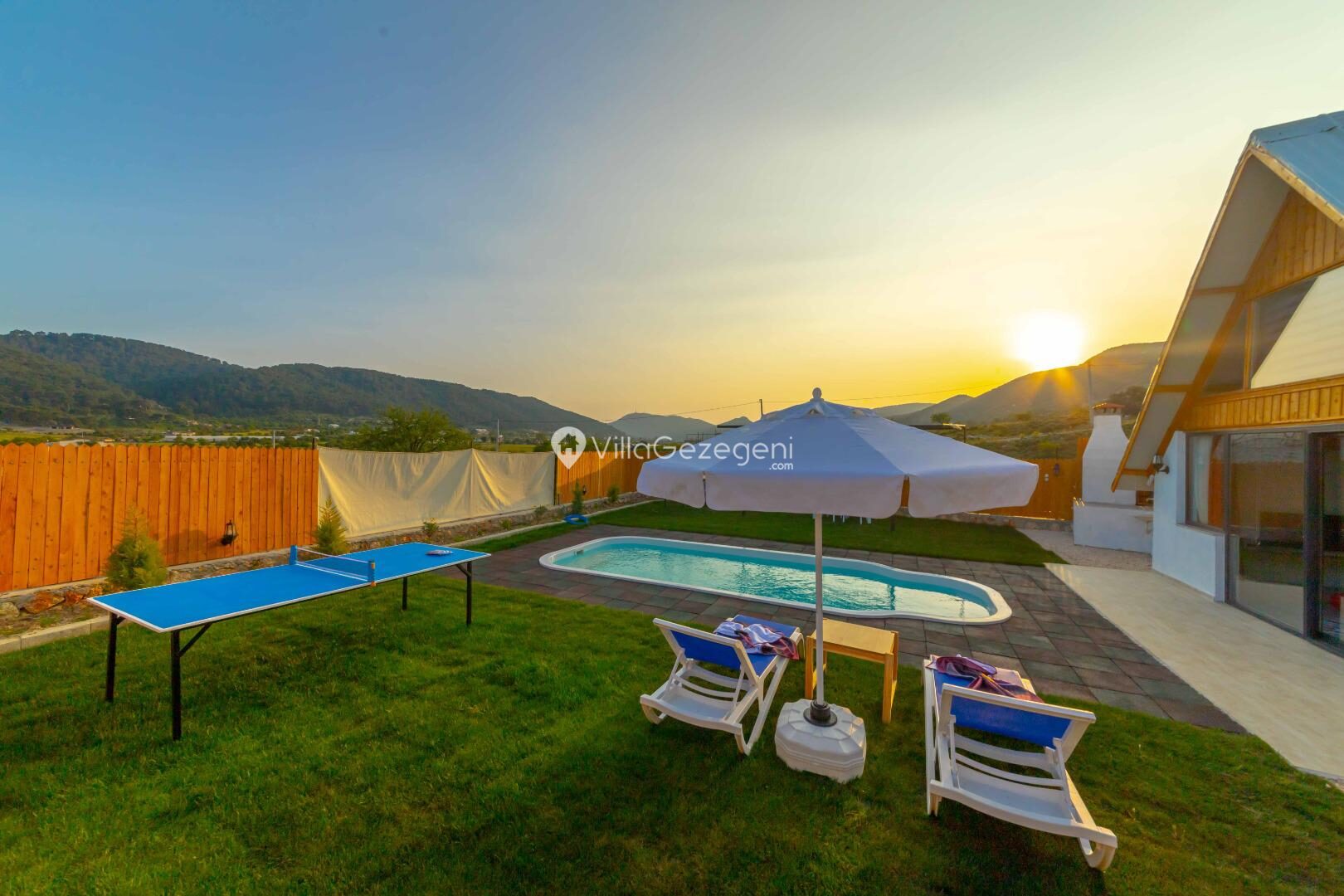 Villa Mentes — 9