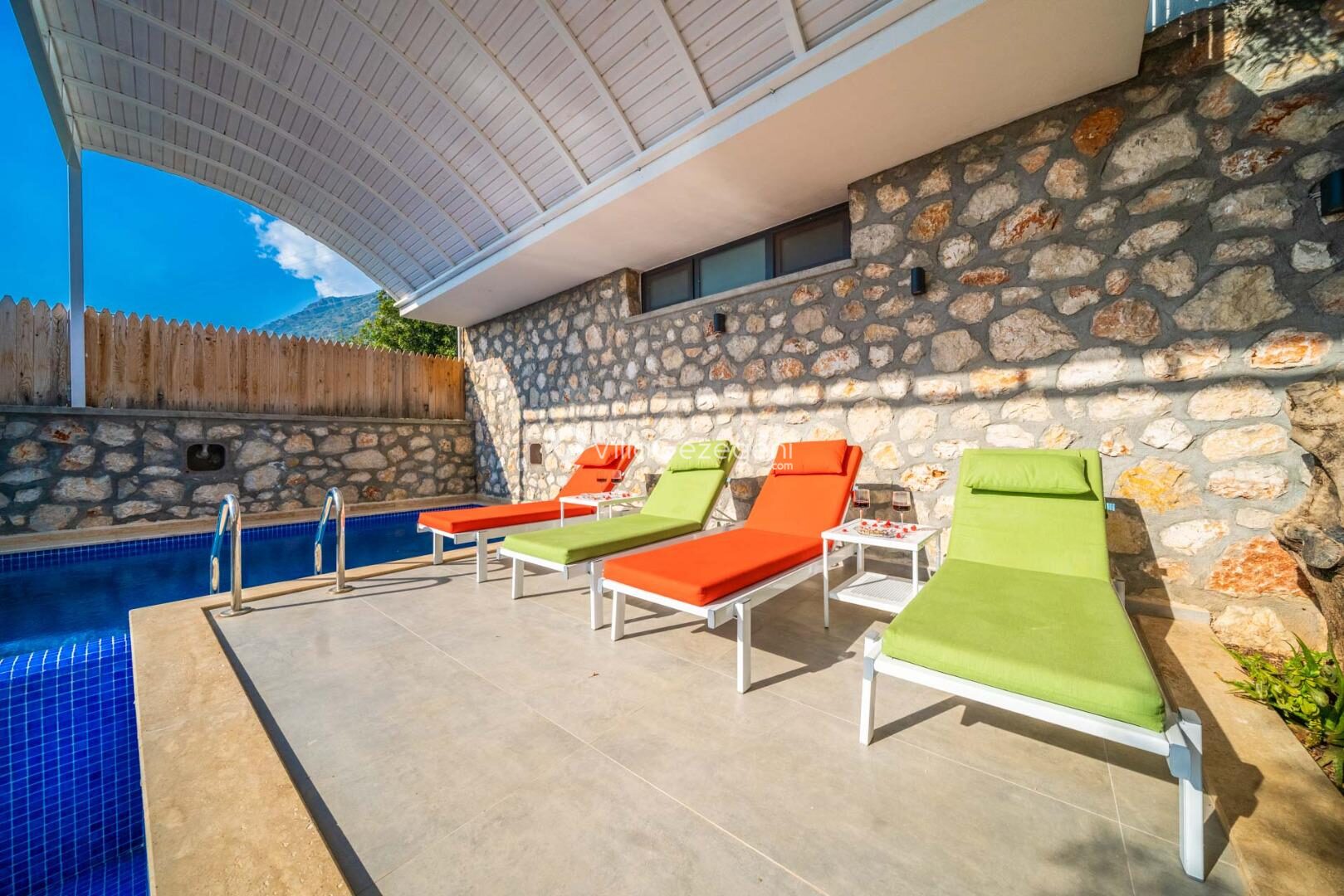 Villa Therapy Aqua — 22