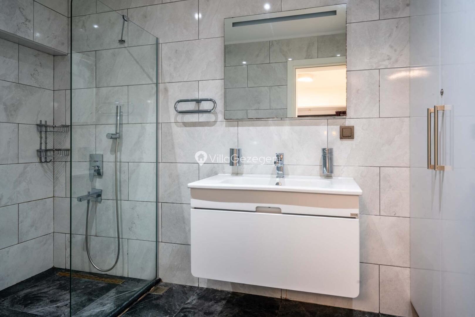 Villa Therapy Aqua — 57