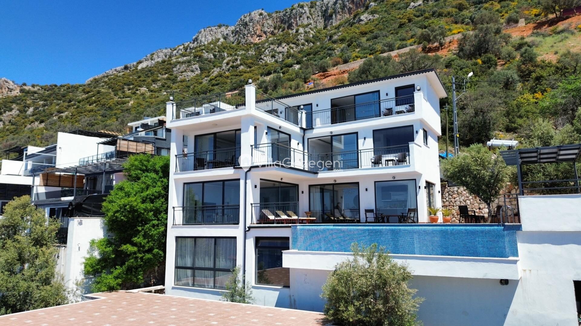 Villa Om — 2