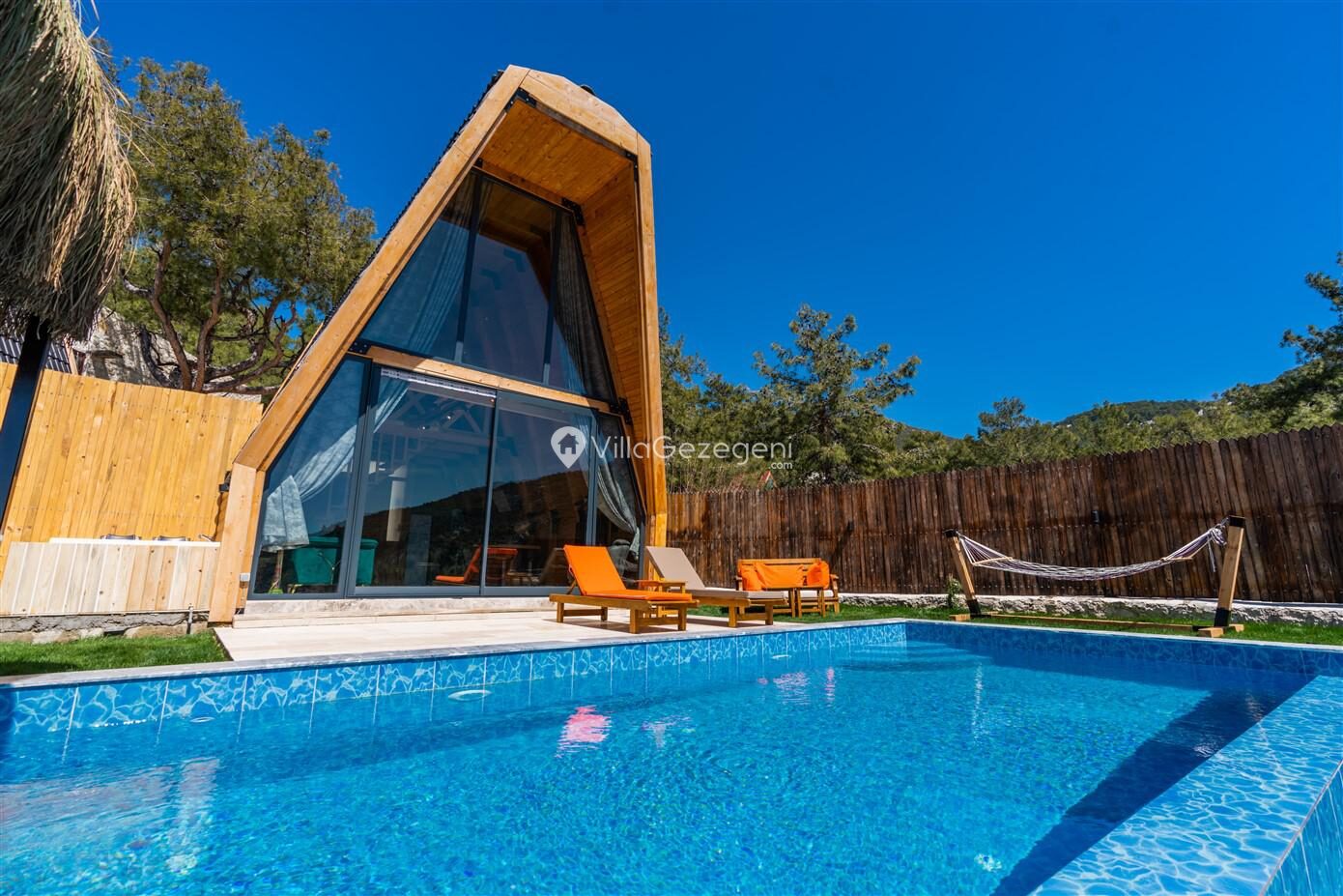 Villa Pedro 1 — 3