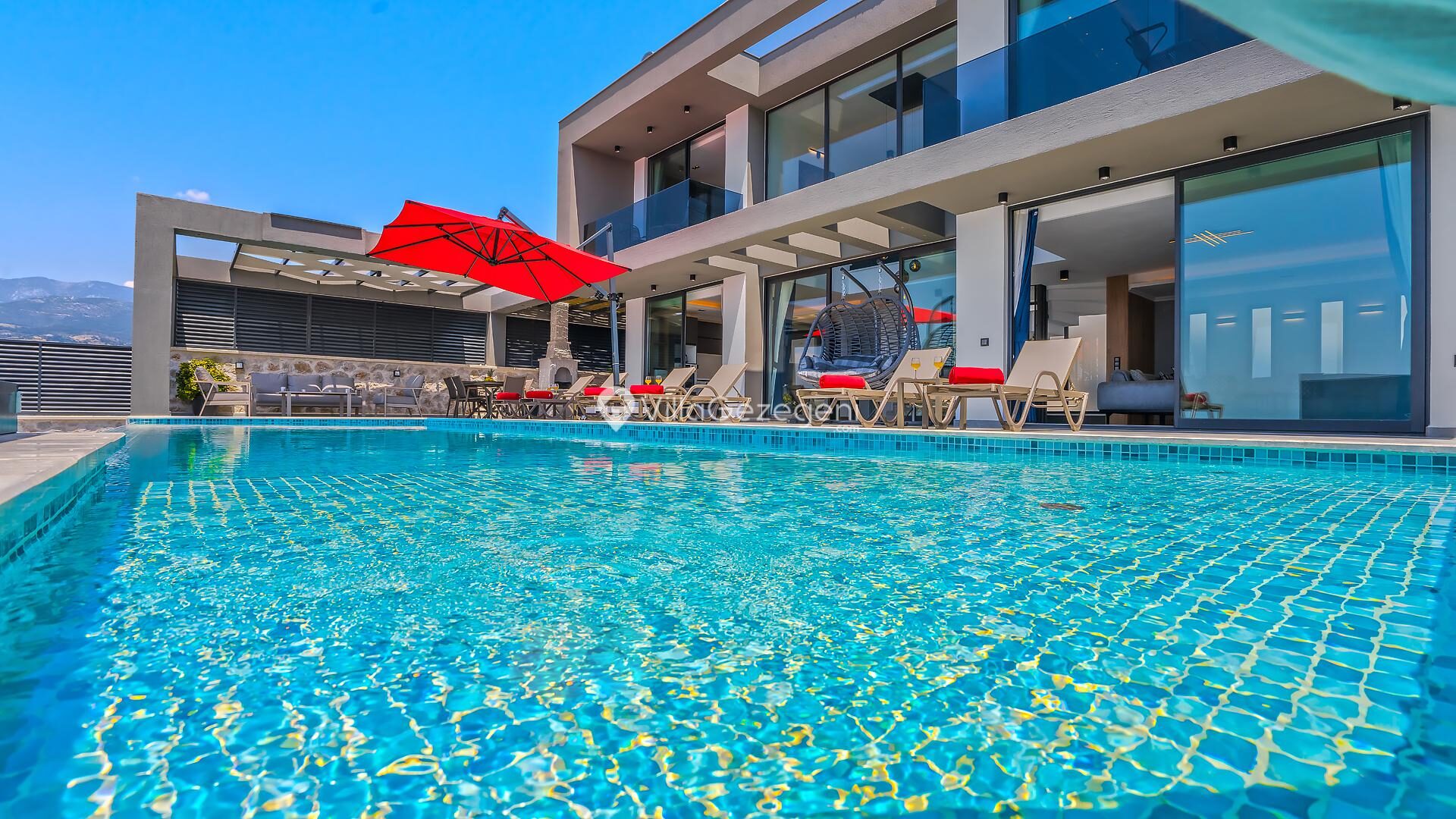 Villa Best — 2