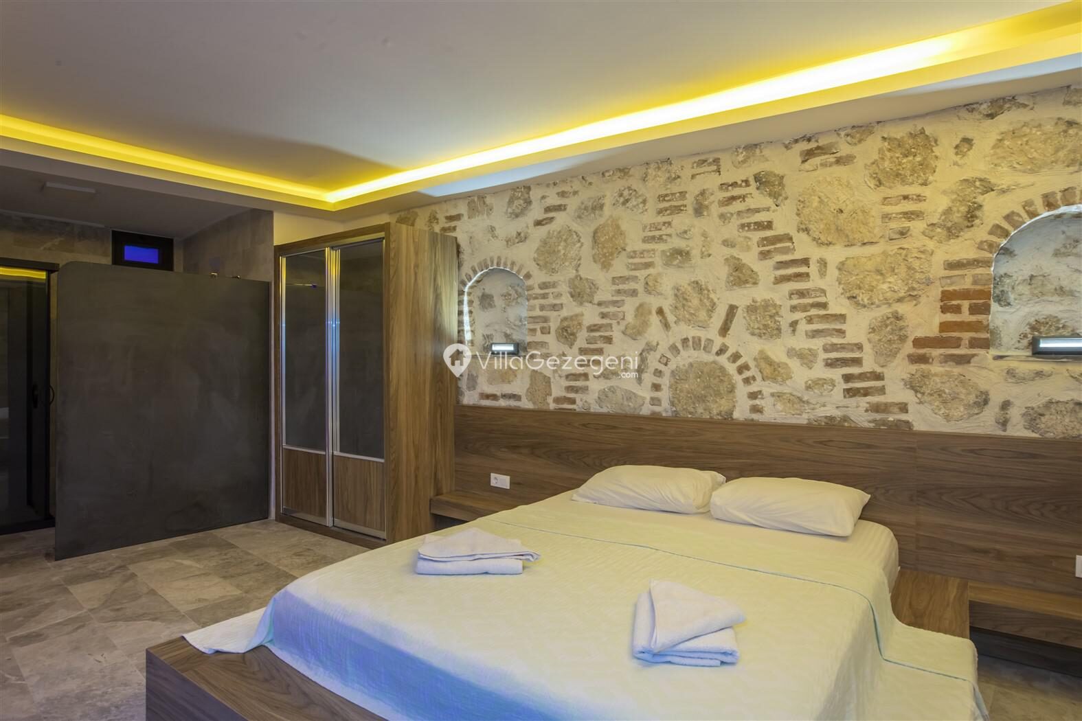 Villa Roze — 33