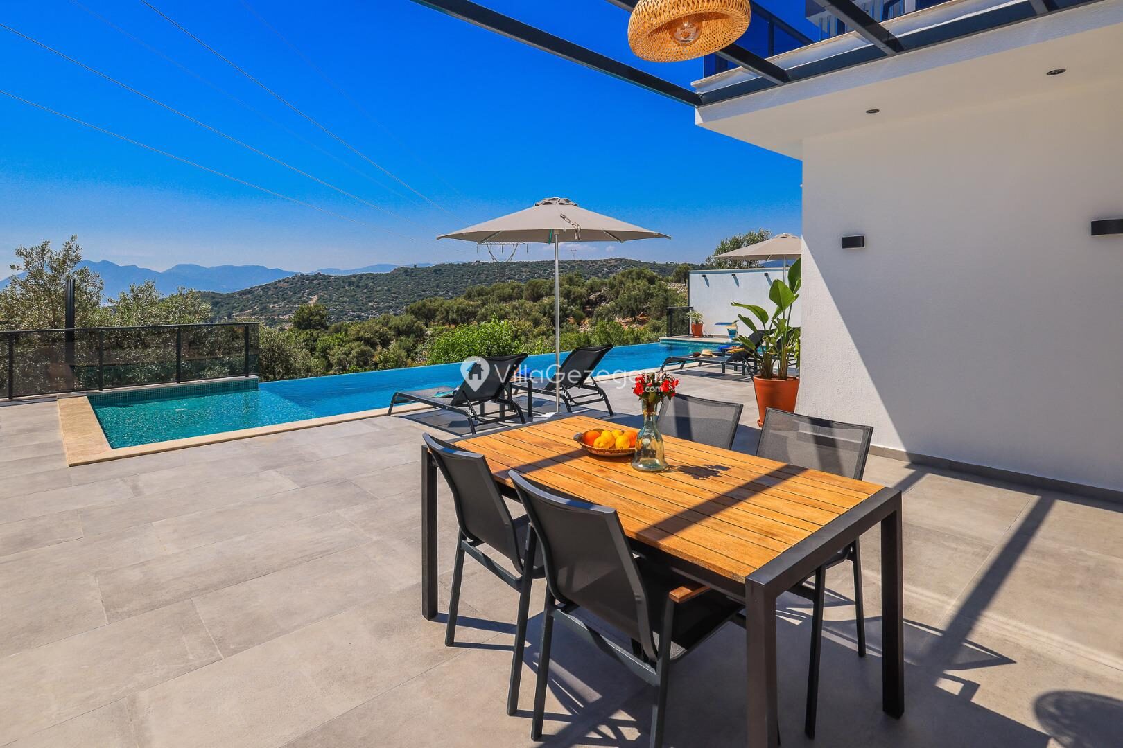 Villa Fi Manor — 27