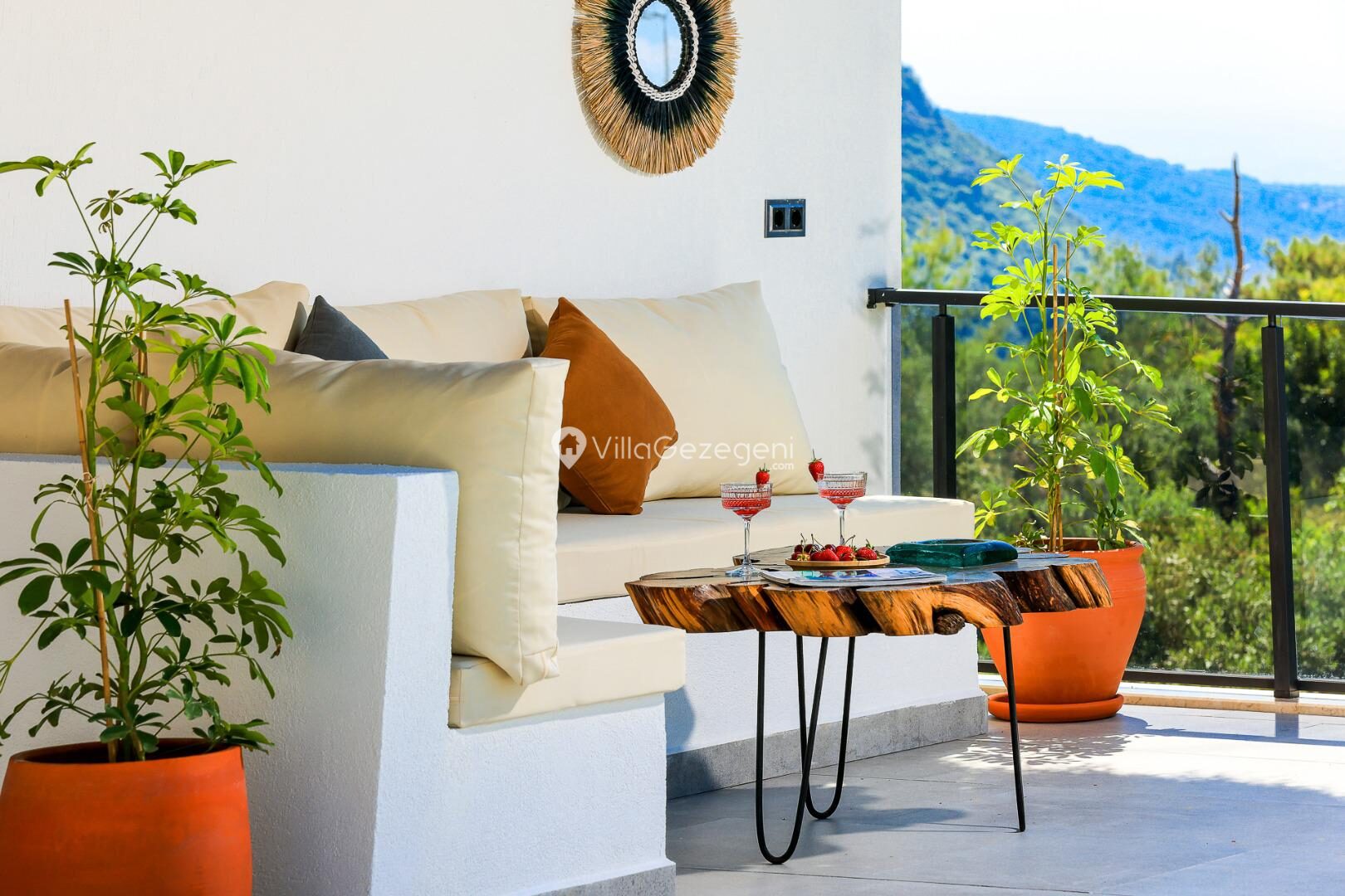Villa Fi Manor — 30