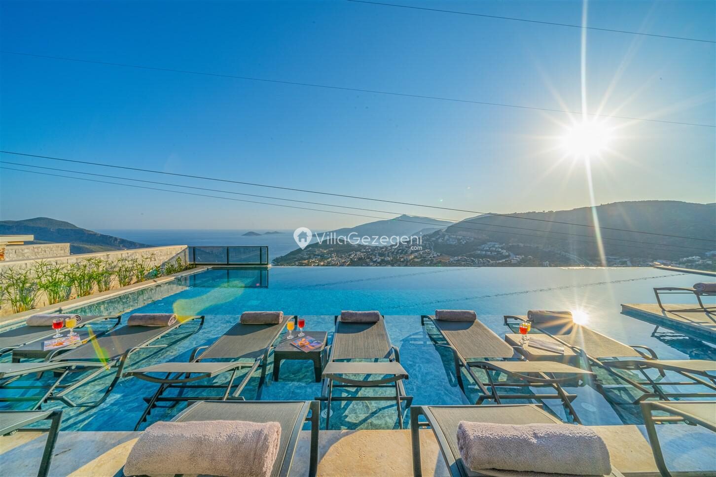 Villa Grey Falcon — 21