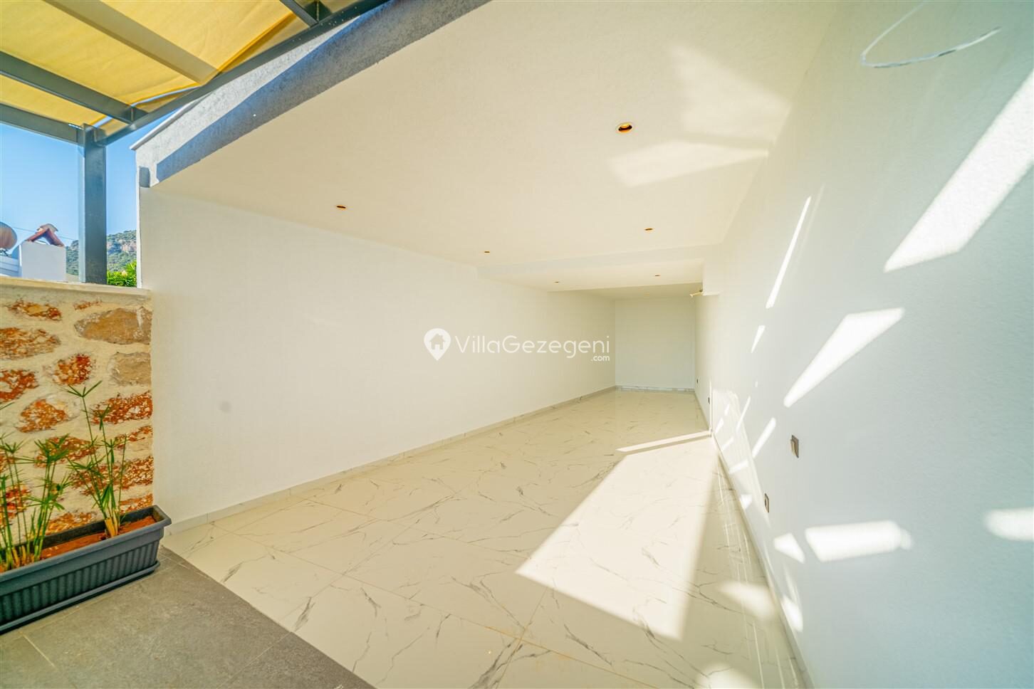 Villa Grey Falcon — 34