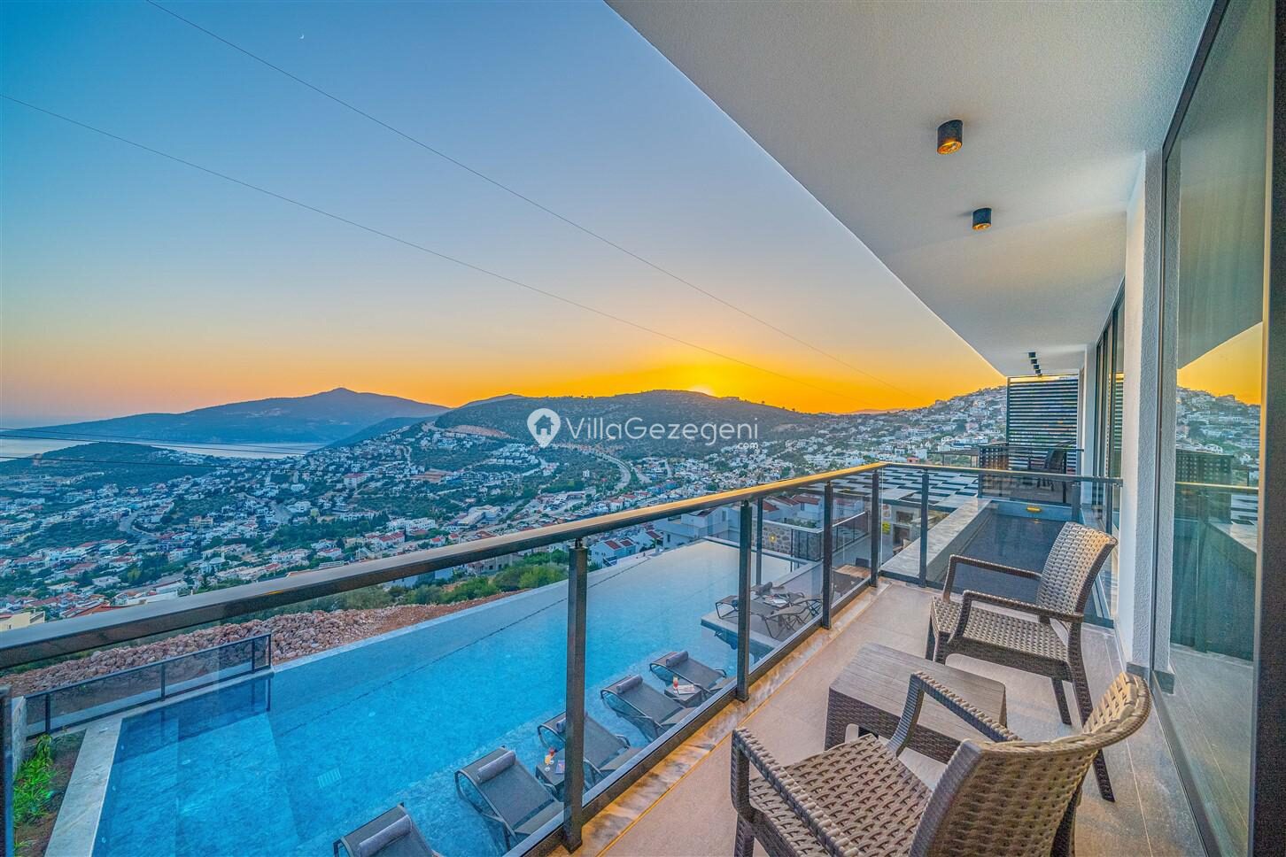 Villa Grey Falcon — 38