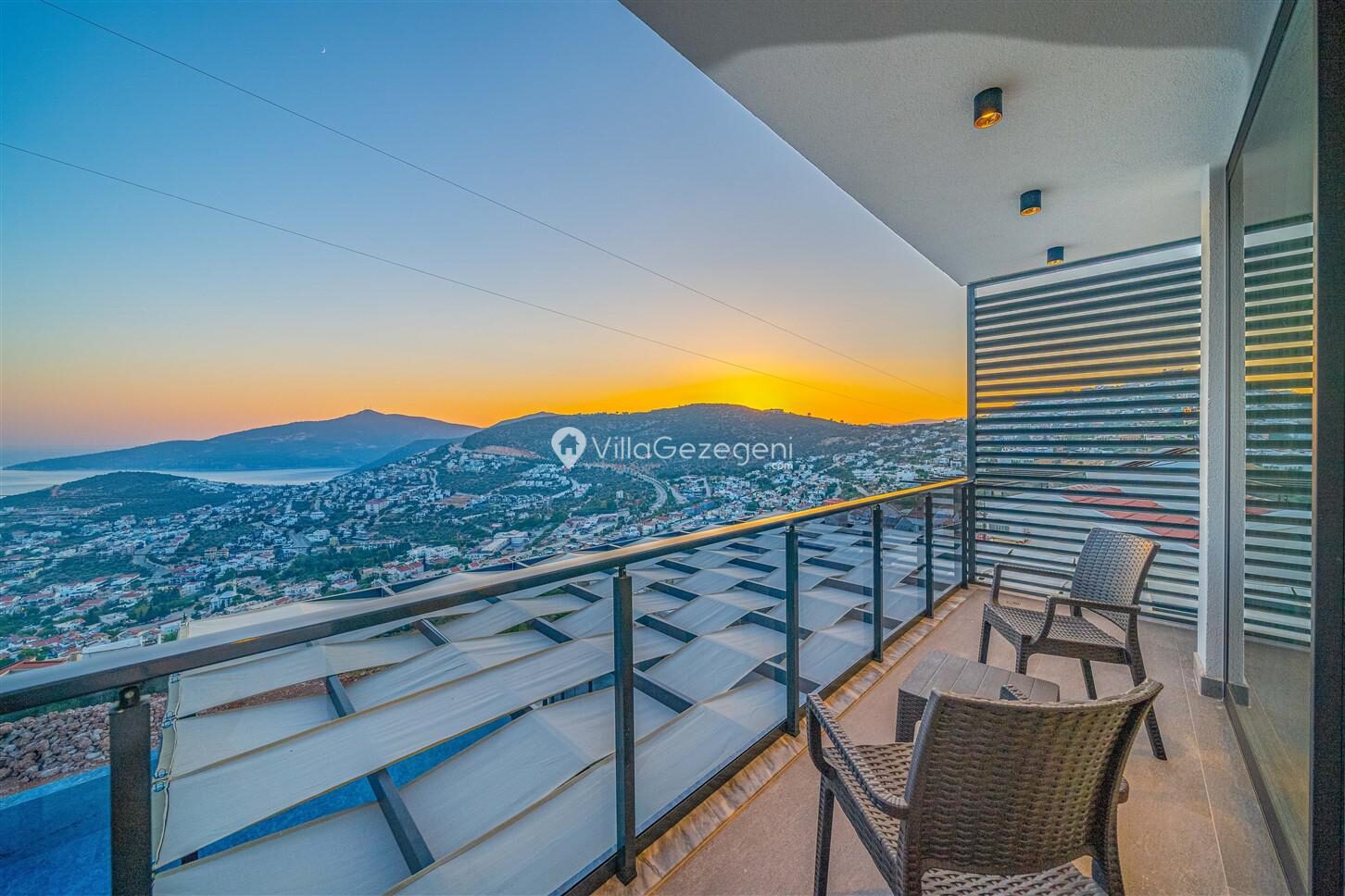 Villa Grey Falcon — 40