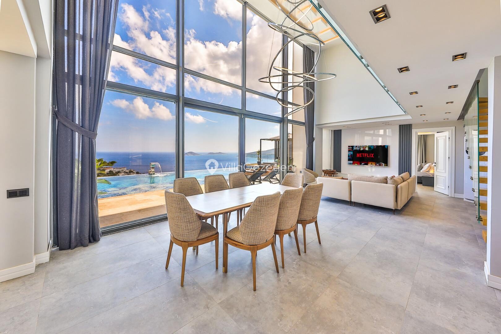 Villa Royal Life — 59