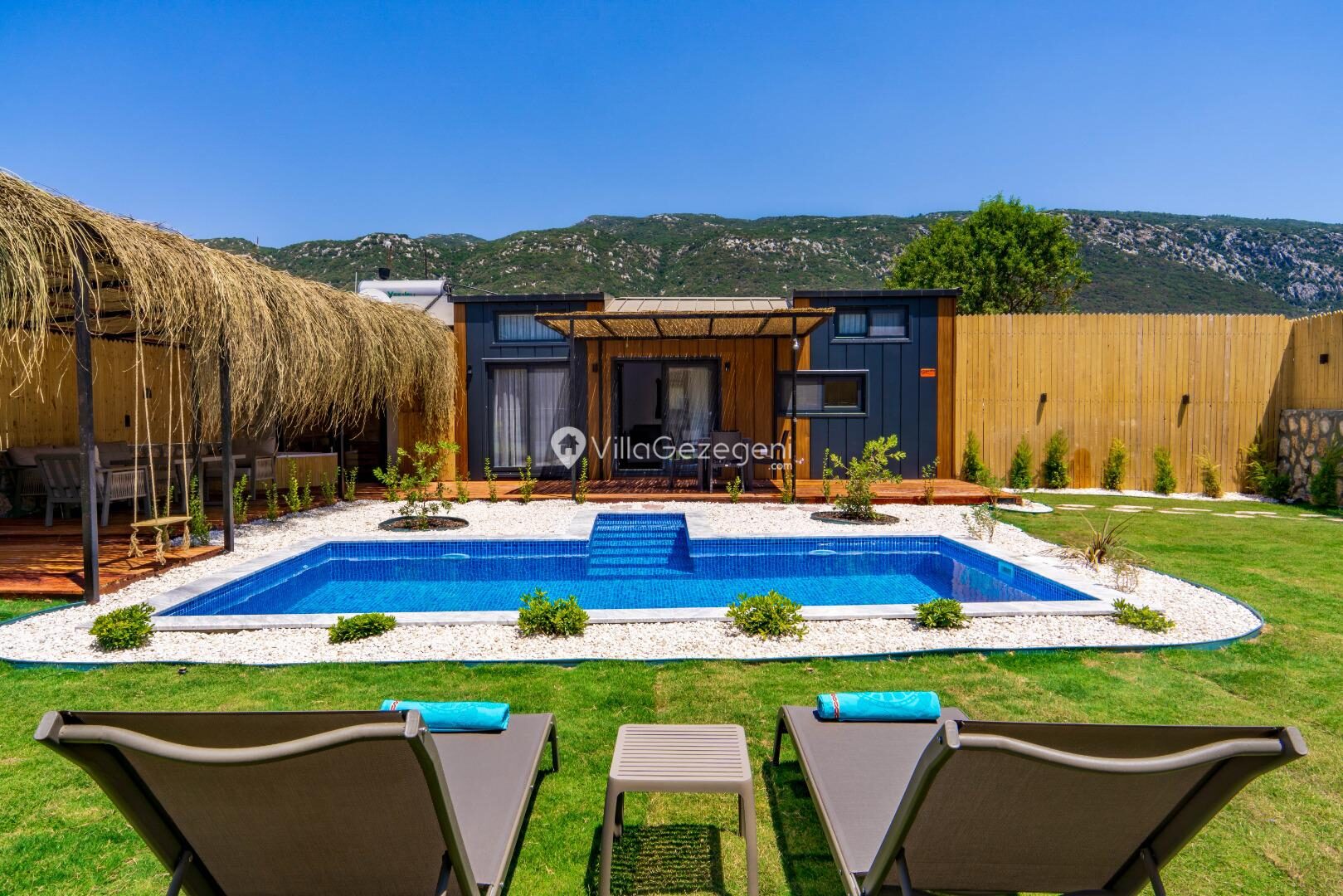 Villa Perla House — 1