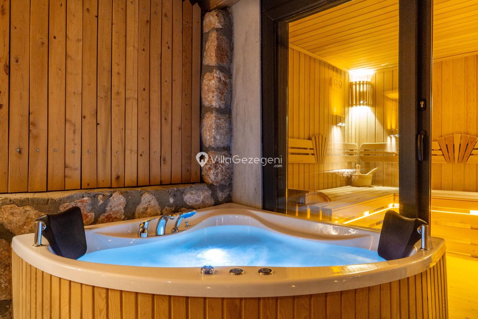 Villa Perla House — 37