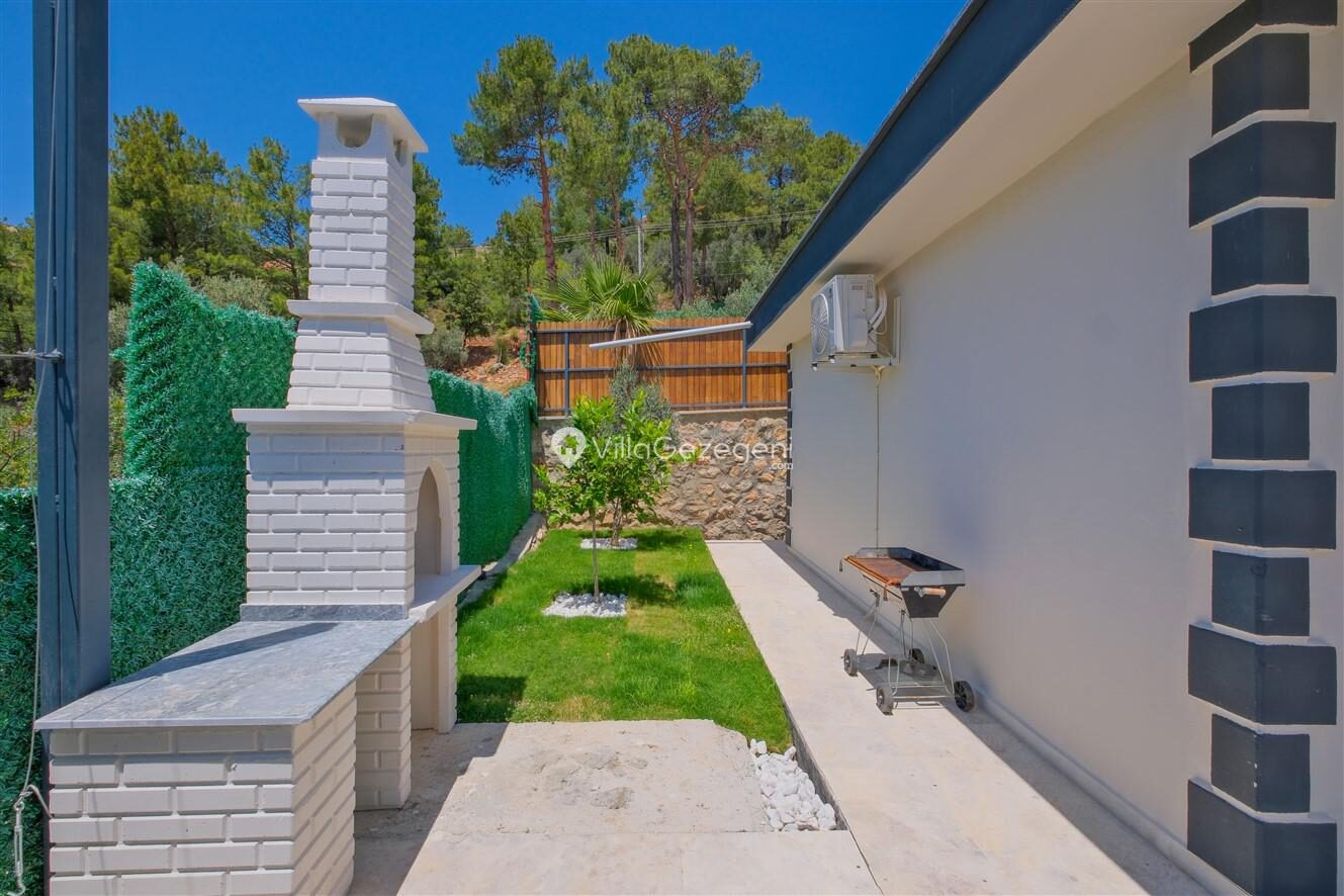 Villa Mira Trio 2 — 11