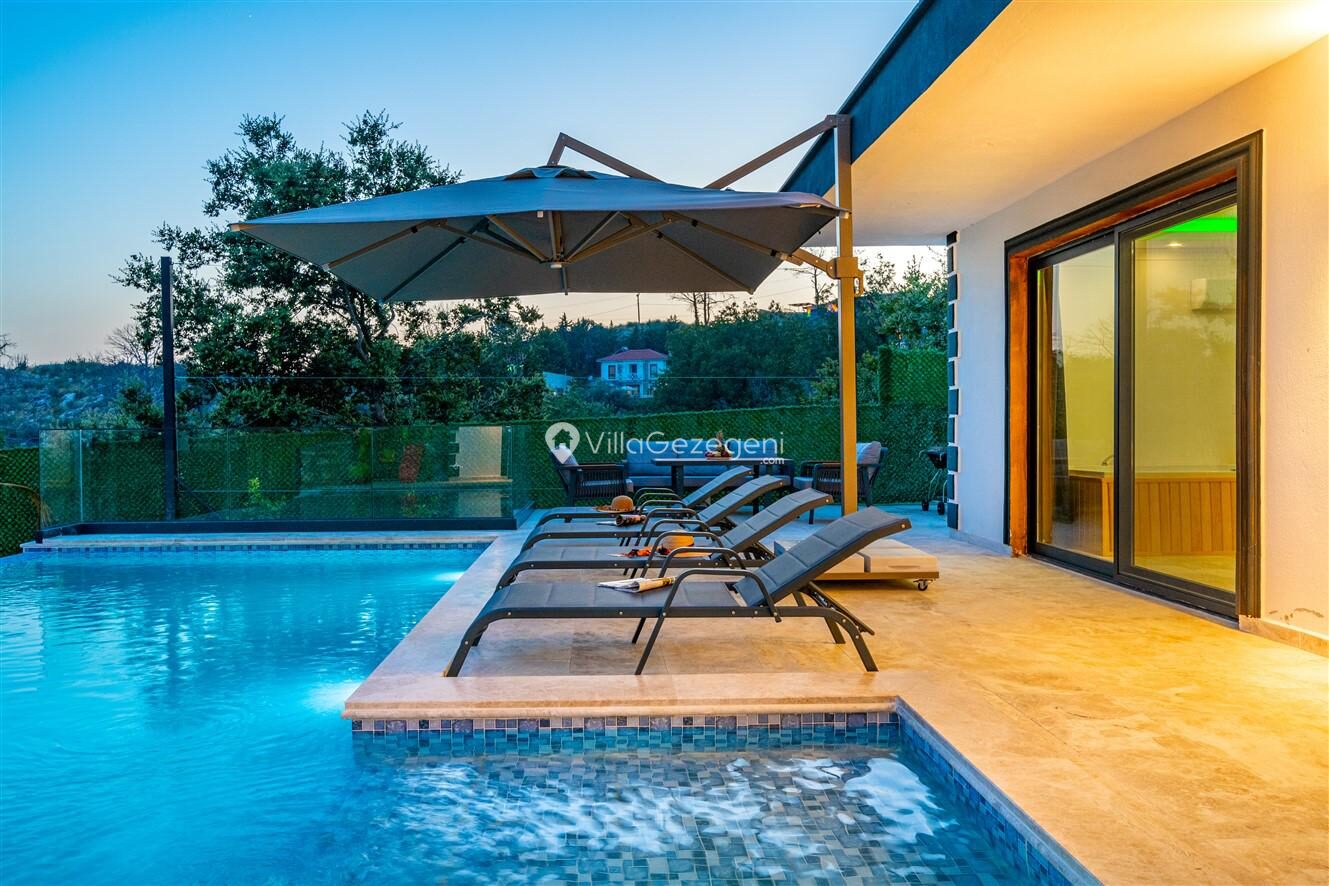 Villa Mira Trio 2 — 38