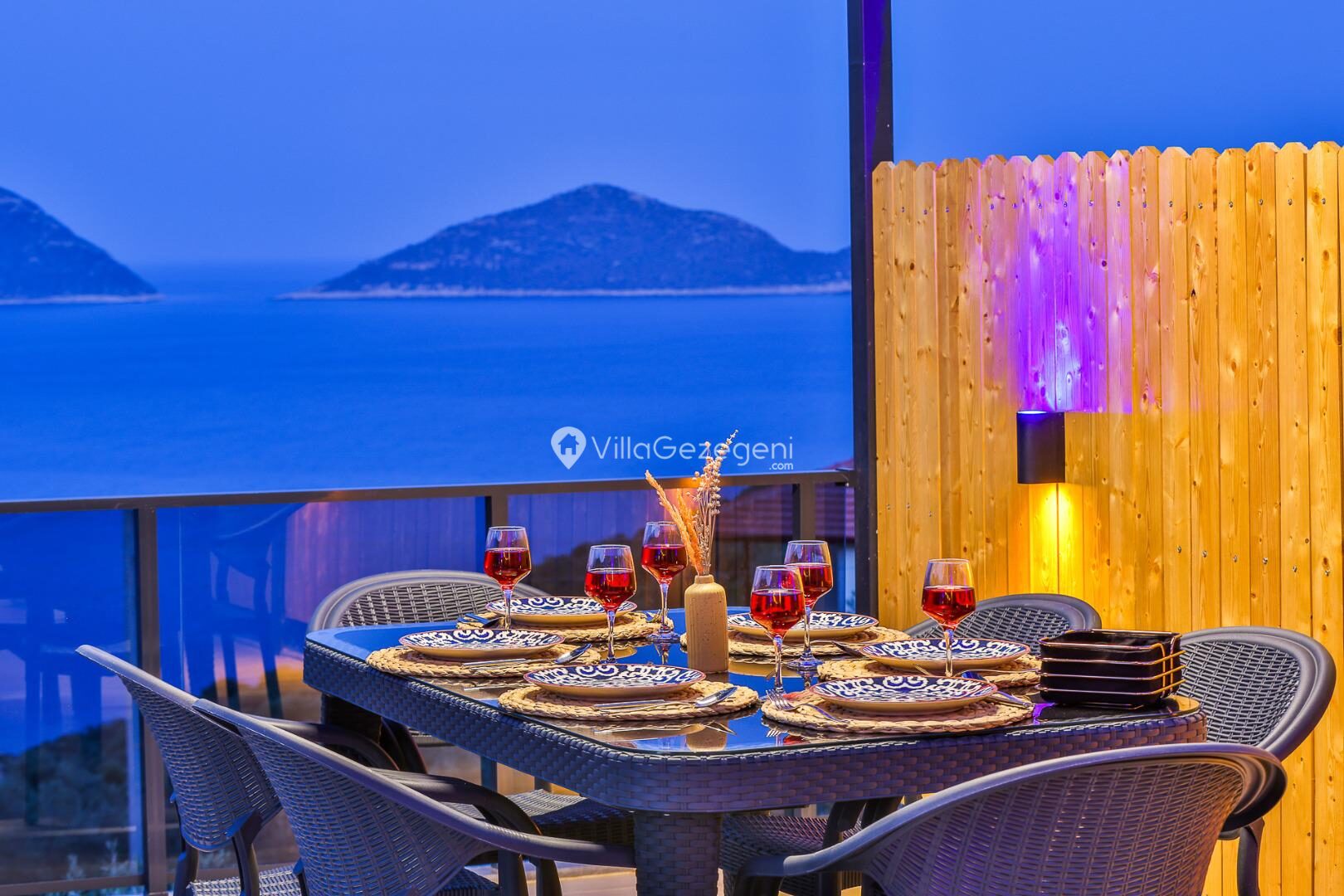 Villa Simurg — 33