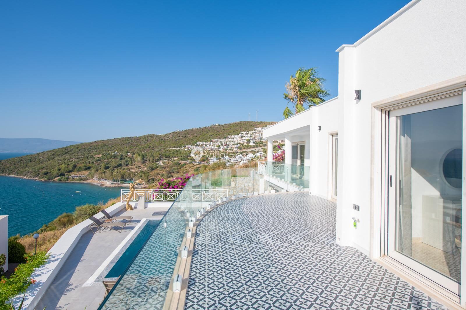 Villa Süper Boss 1 — 10